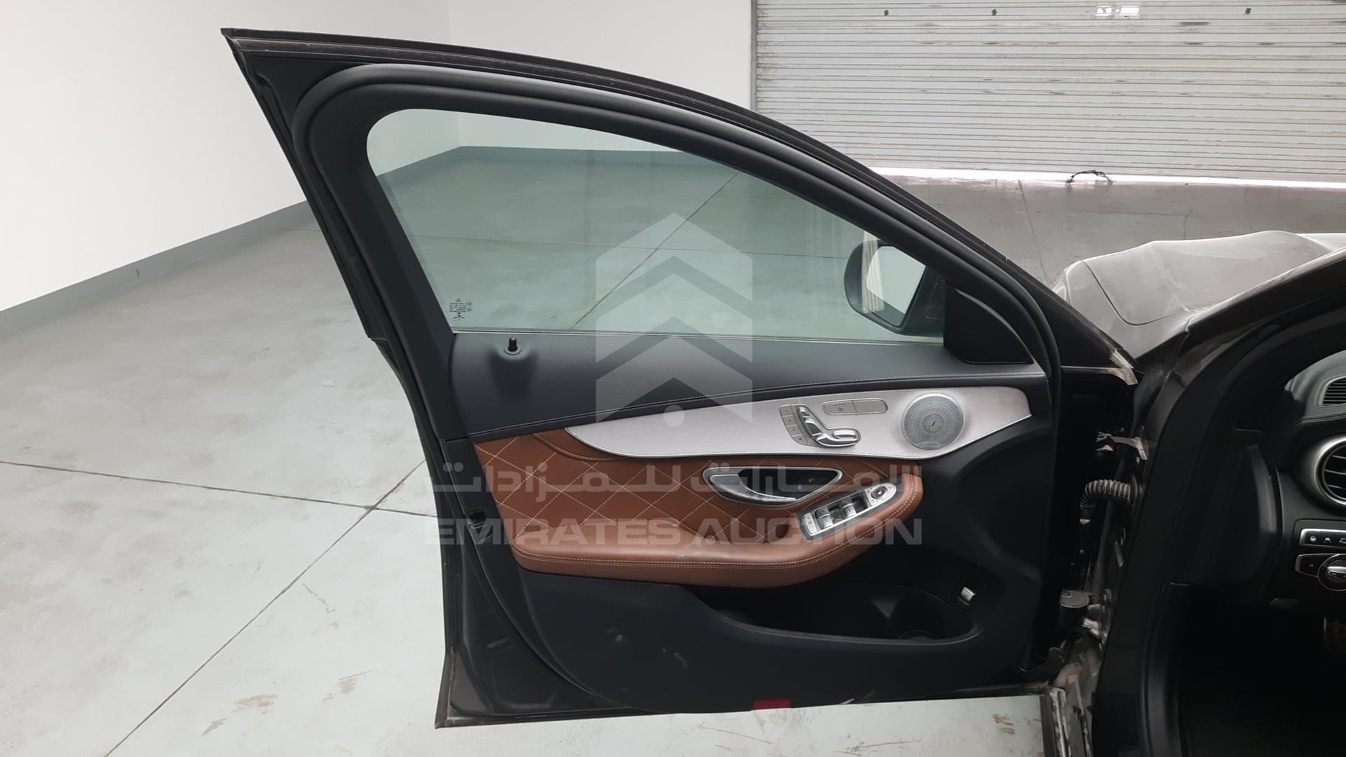 2019 MERCEDES C 63 AMG VIN: WDD2050871R490727