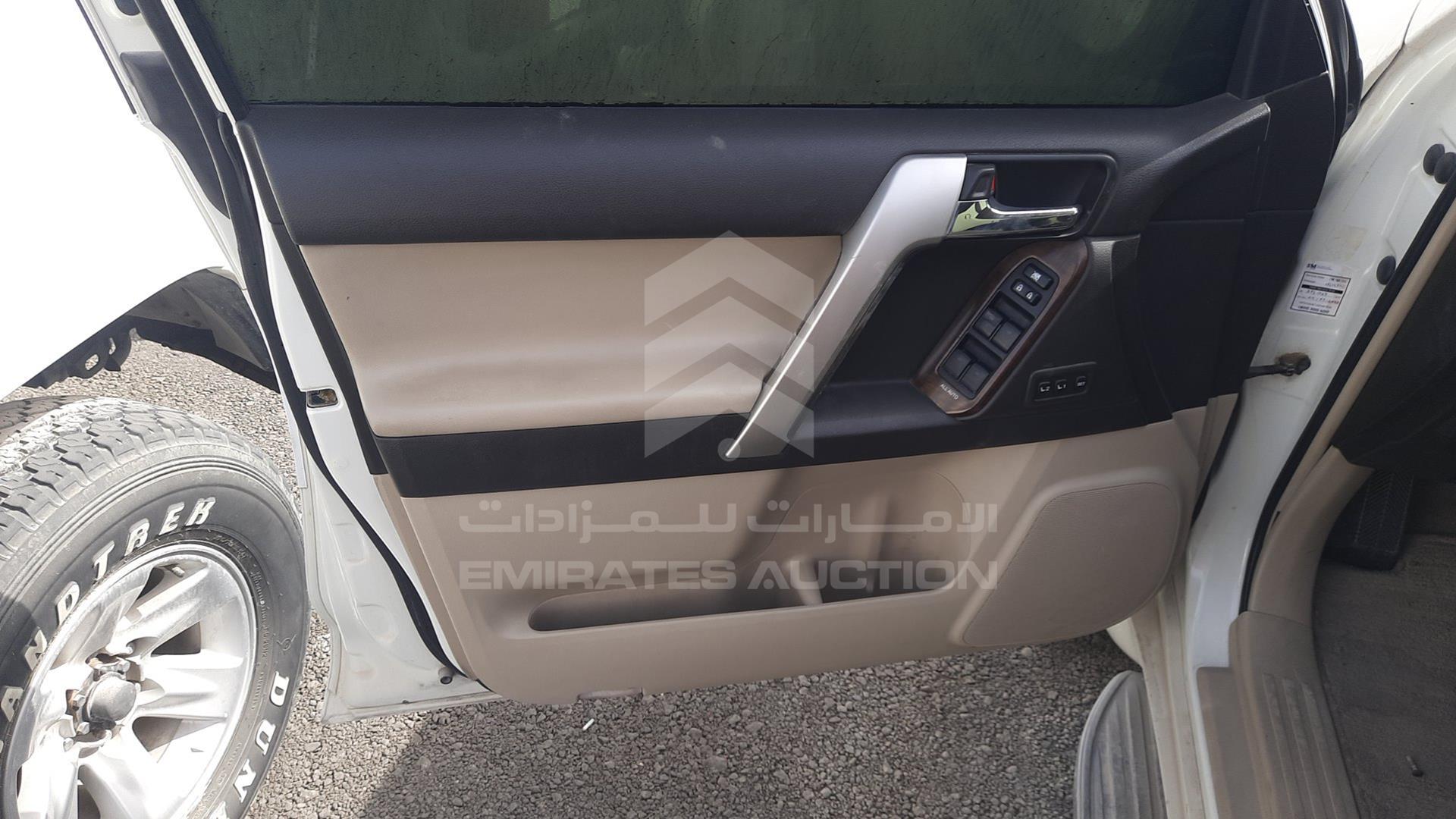 2010 TOYOTA LAND CRUISER PRADO VIN: JTEBU3FJ4AK005749