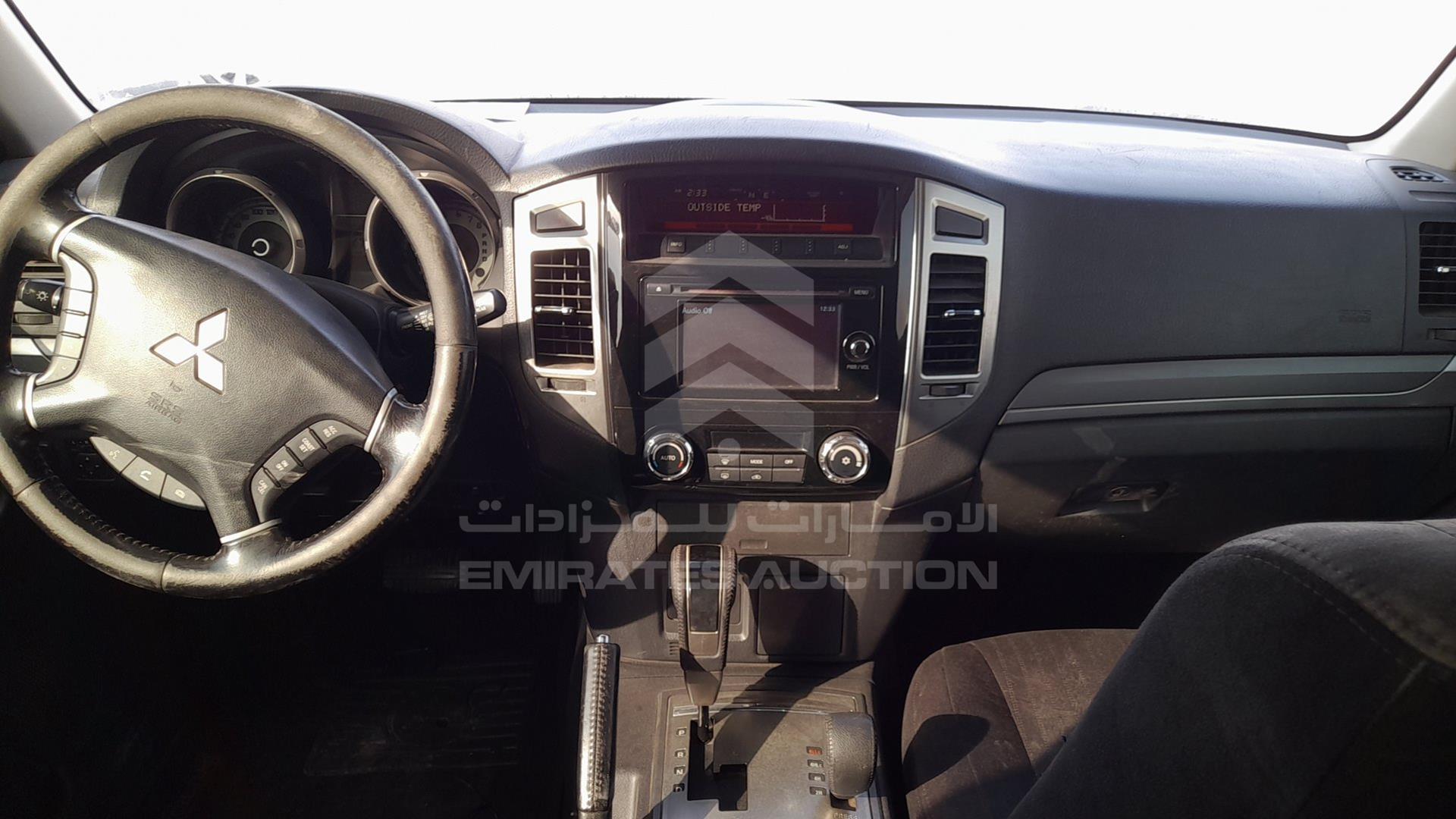 2016 MITSUBISHI PAJERO VIN: JMYMRV85WGJ710495