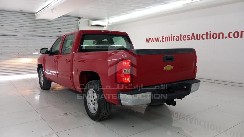 3GCPK9E7XCG160017 Auction: EmiratesAuction Lot: 409827 3GCPK9E7XCG160017 Chevrolet Silverado 2012 RED Photo 6