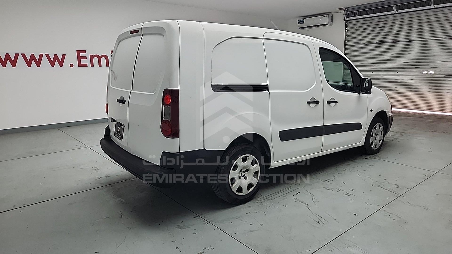 2018 PEUGEOT PATNER VIN: VF37FNFUXJJ516839
