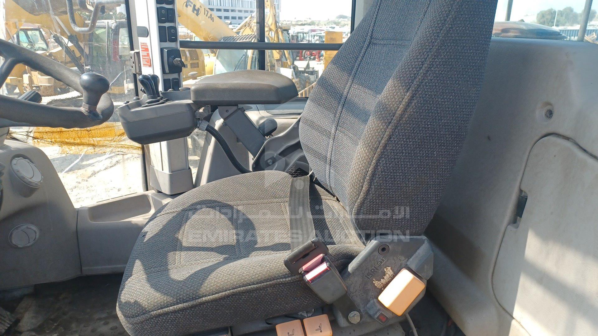 2013 VOLVO L 220G VIN: VCEL220GJ00009140