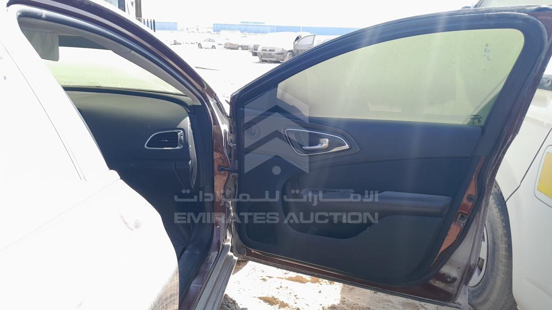 2015 Chrysler 200 — Front Right Door — Photo 24
