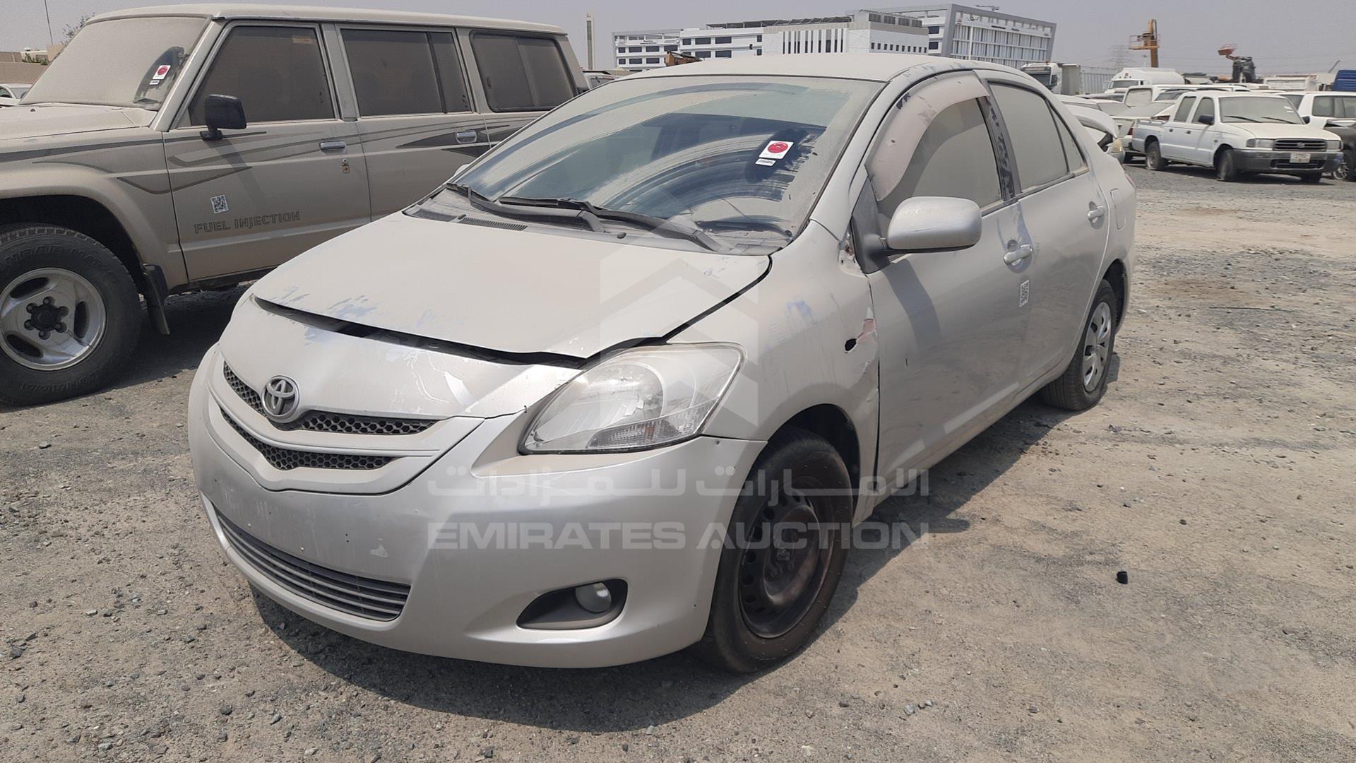 2008 TOYOTA YARIS VIN: JTDBW923984020156