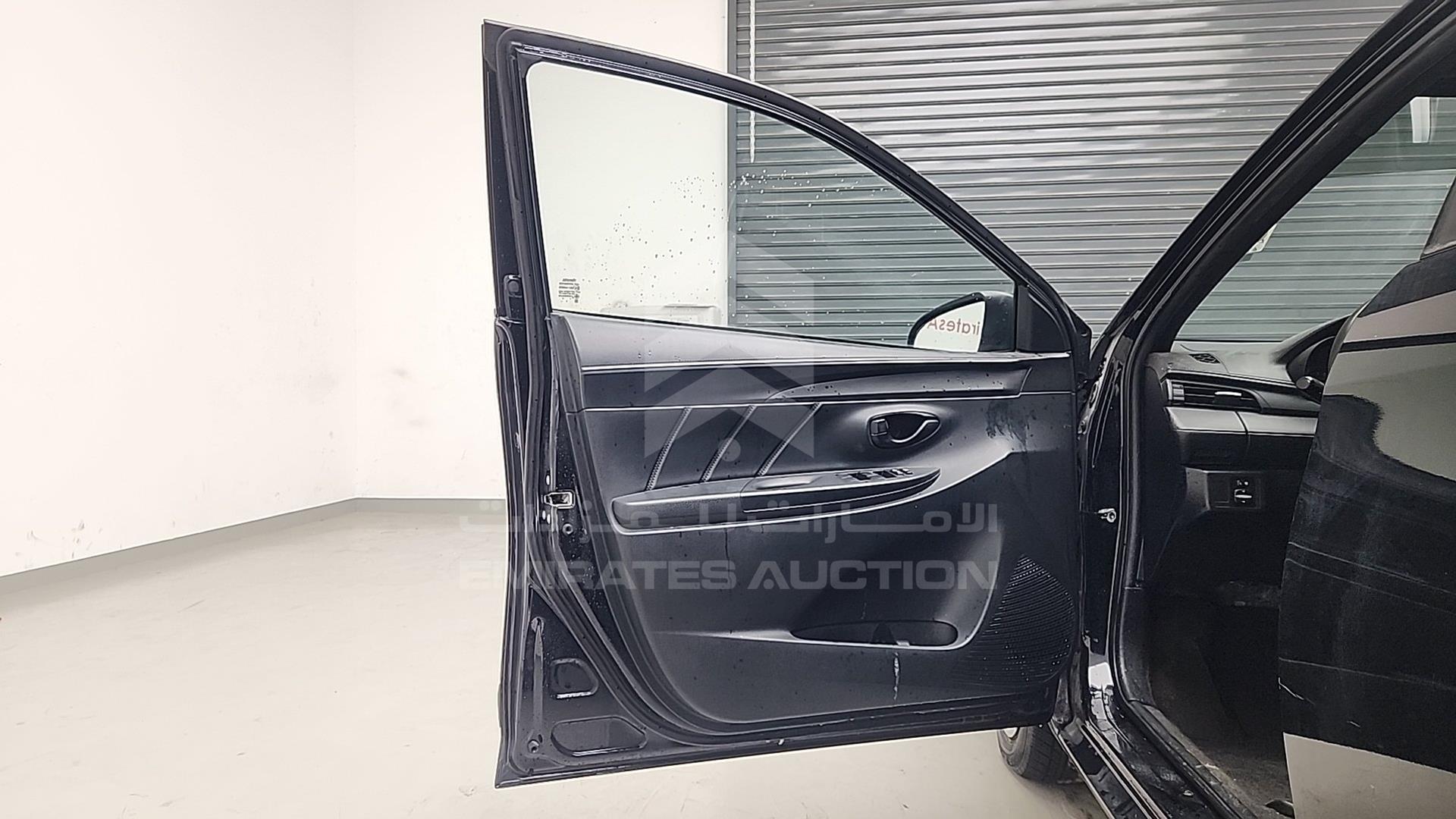2015 TOYOTA YARIS VIN: MR2KW9F37F1089638