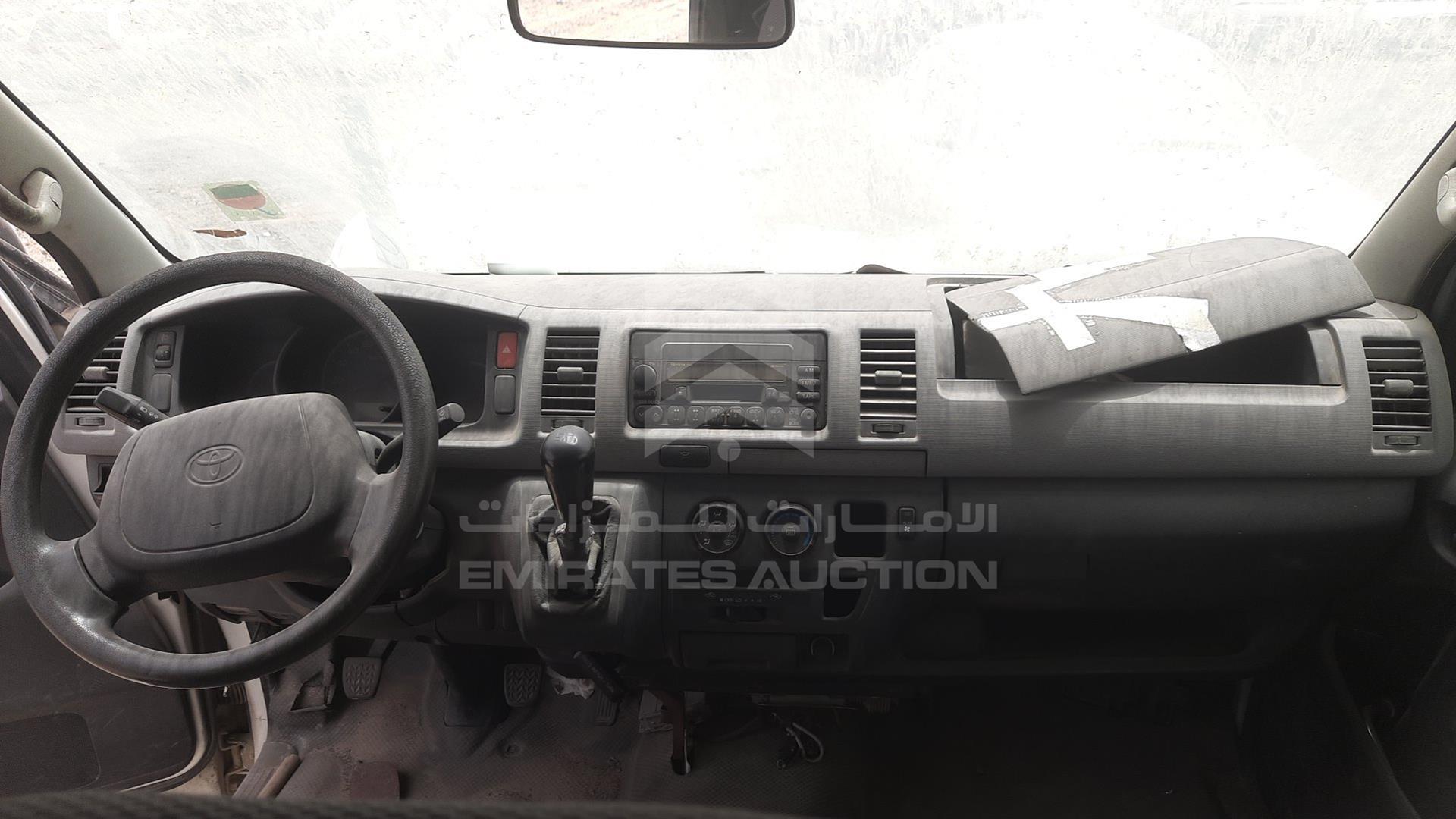 2009 TOYOTA HIACE VIN: JTGJX02P290024875