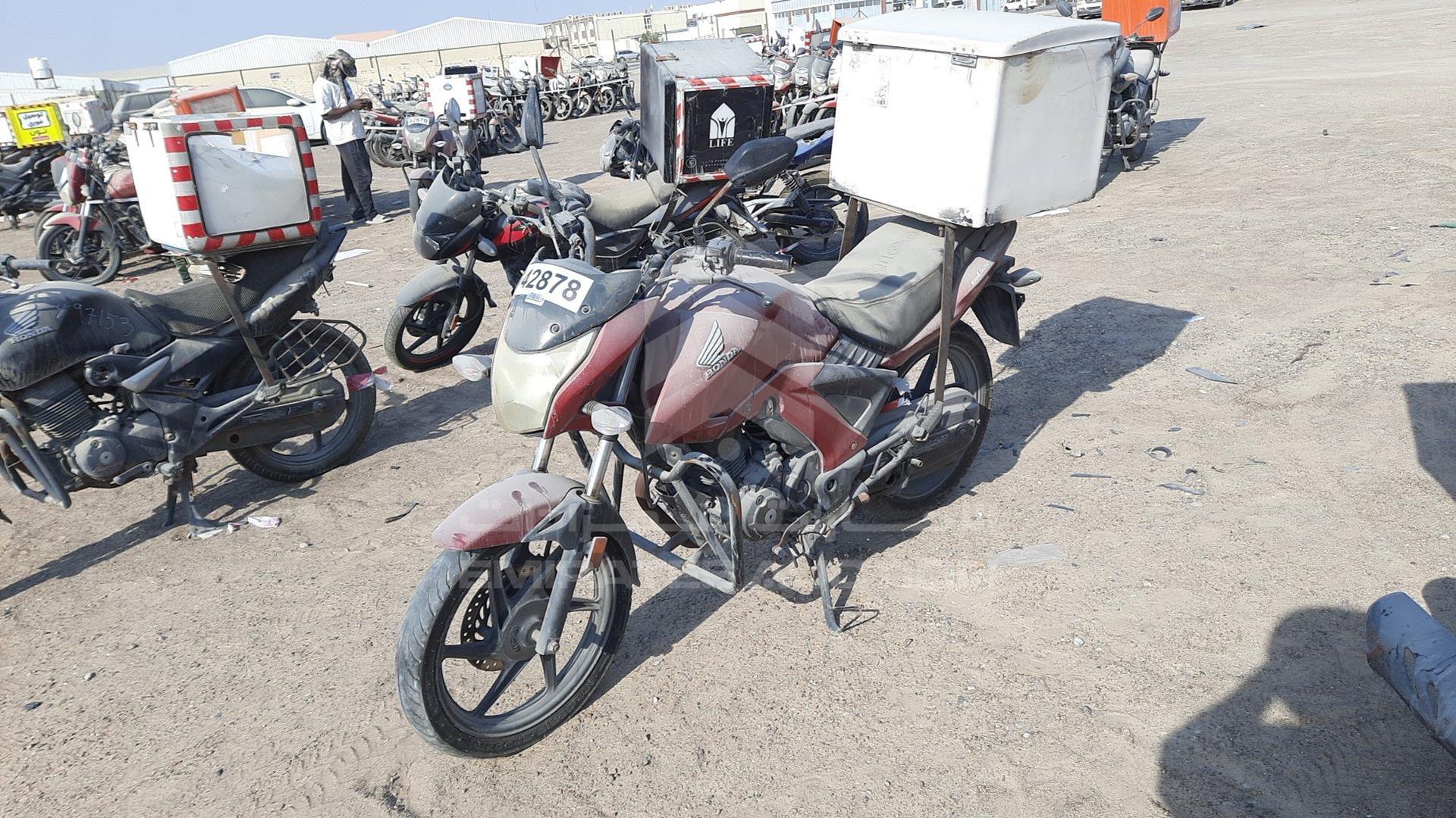 2016 HONDA UNICORN VIN: ME4KC2035G8000632