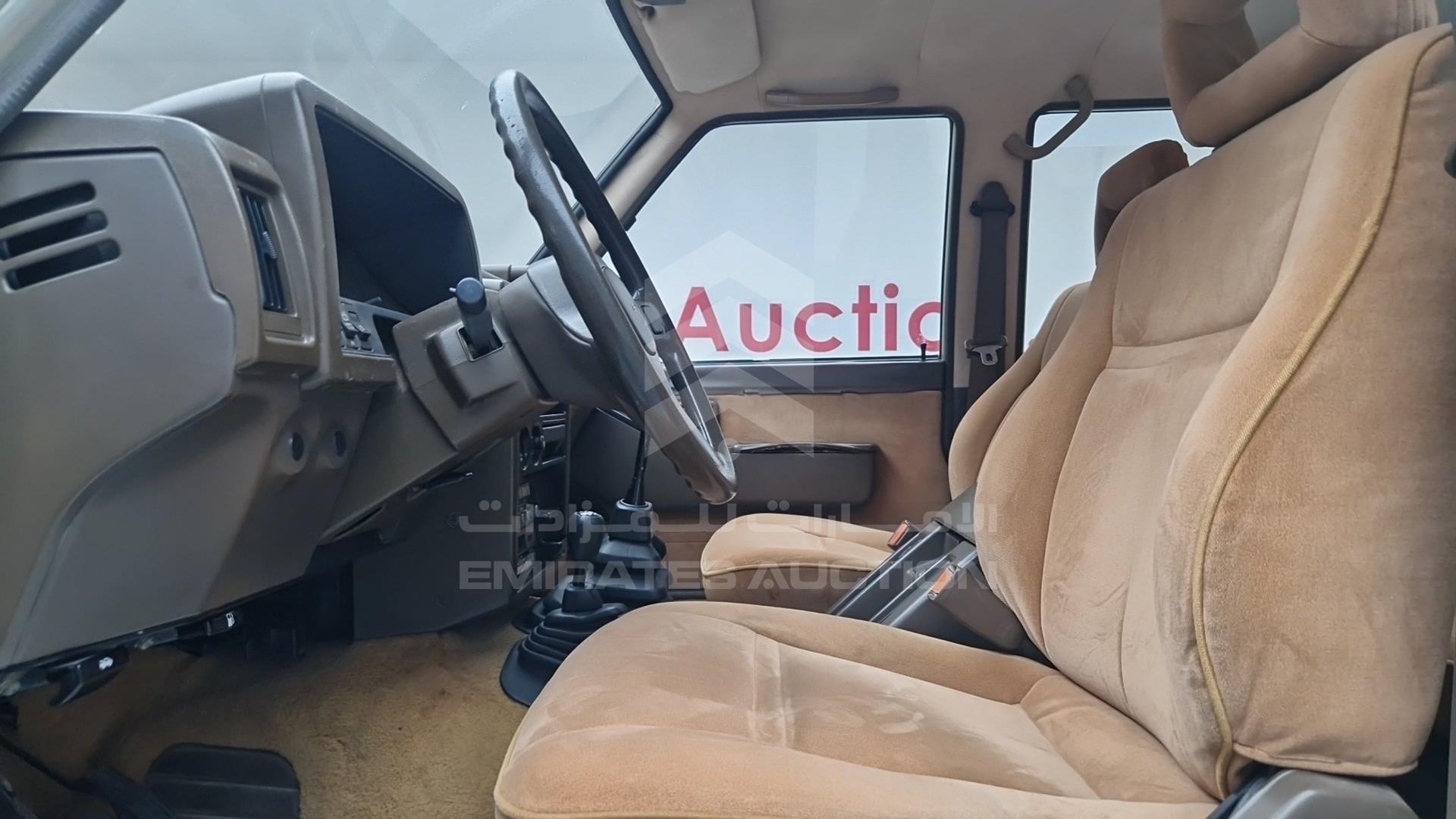 1990 NISSAN PATROL VIN: WGY60314358