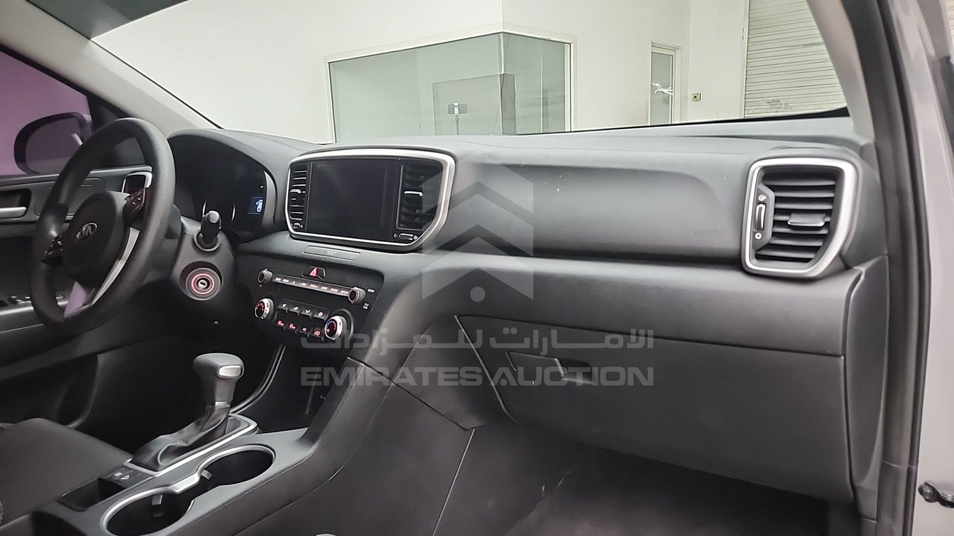 2021 KIA SPORTAGE VIN: KNDPM3AC4M7922393