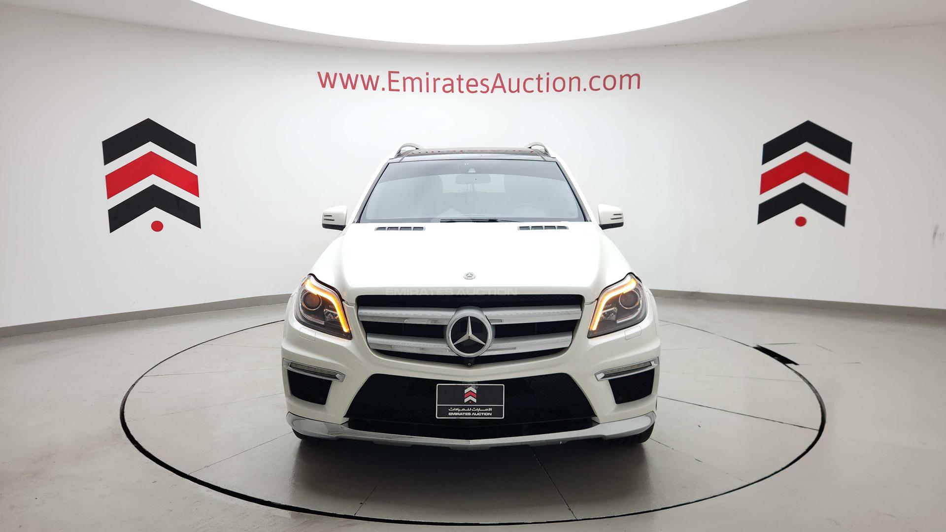 2015 MERCEDES GL 550 VIN: 4JGDF7DE7FA508690