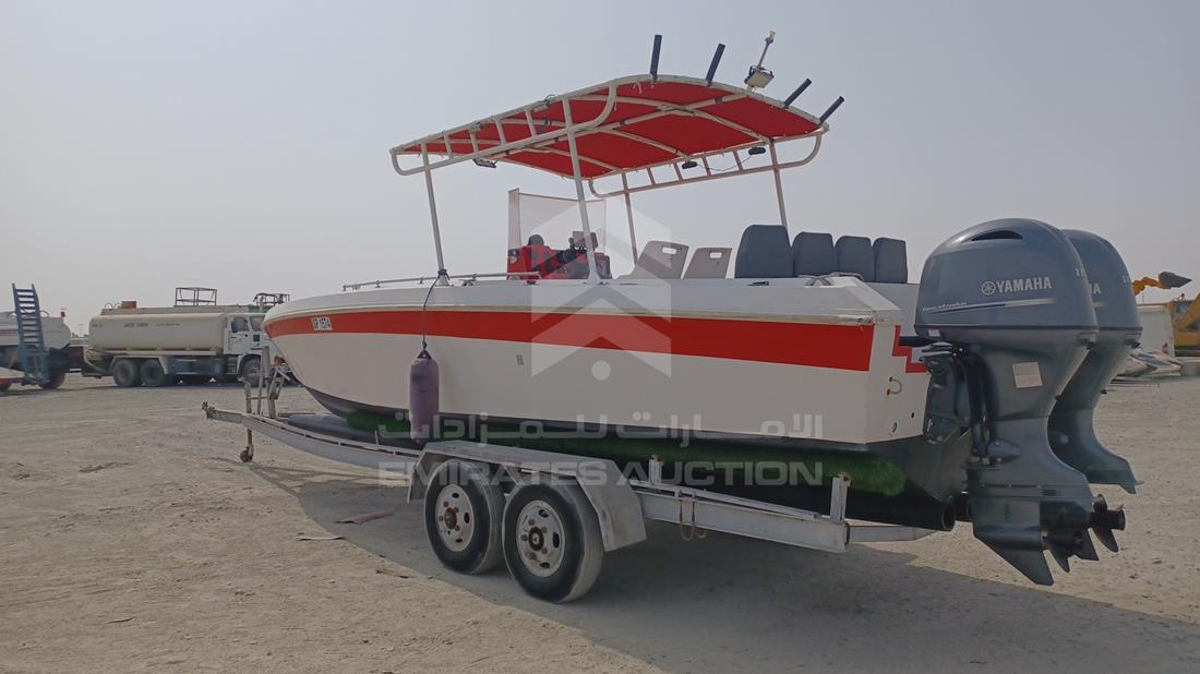 Boat + Trolley for sale in UAE - SP1574 - 433843 | Emirates Auction