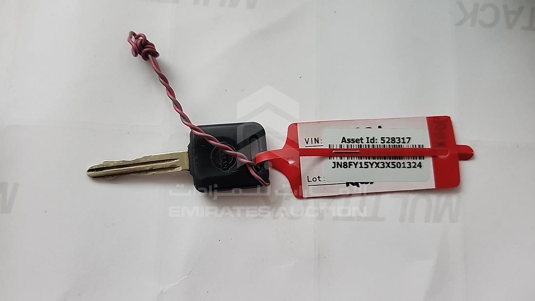 2003 Nissan Patrol — Keys — Photo 6