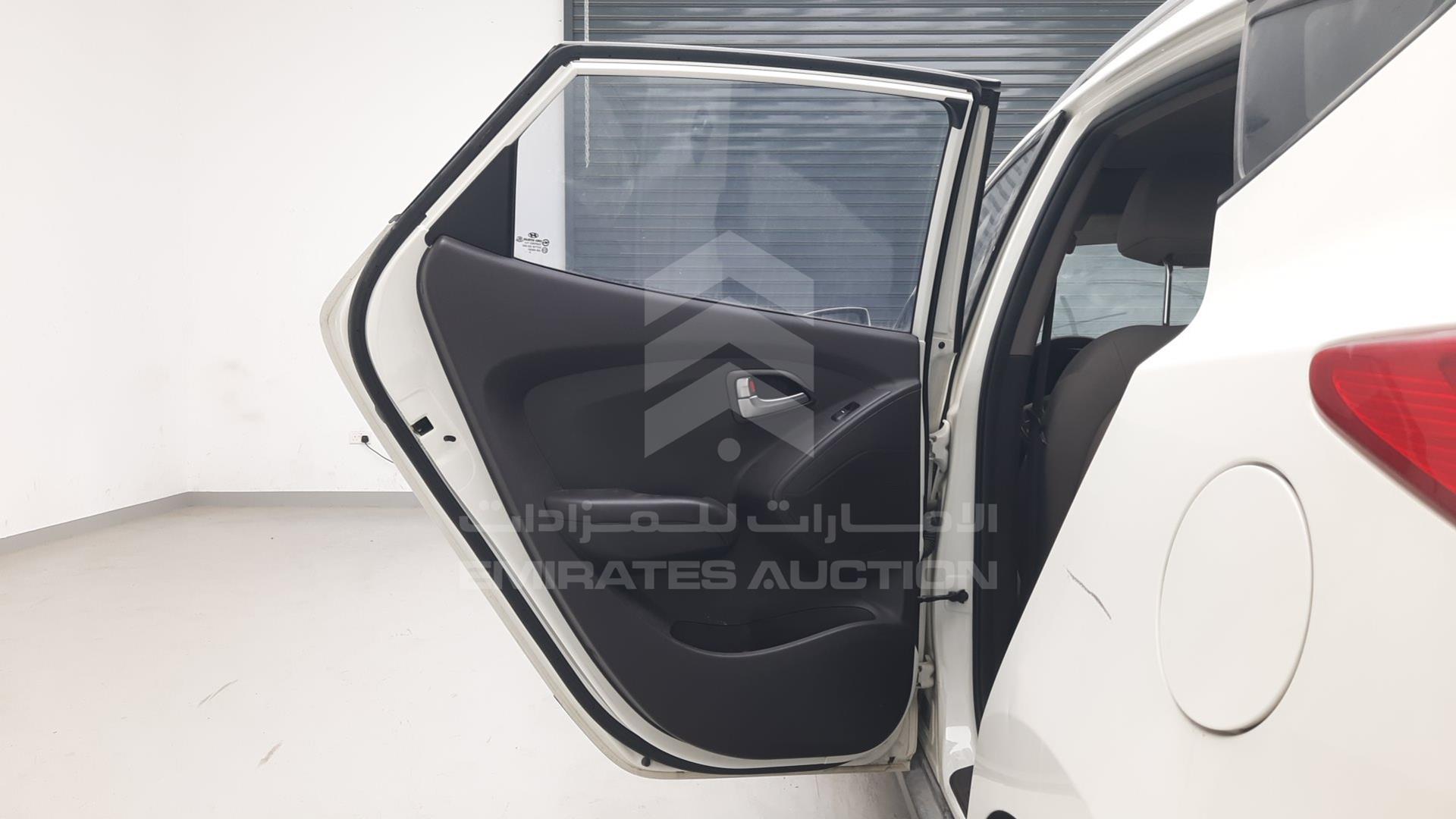 2012 HYUNDAI TUCSON VIN: KMHJT81B7CU366444