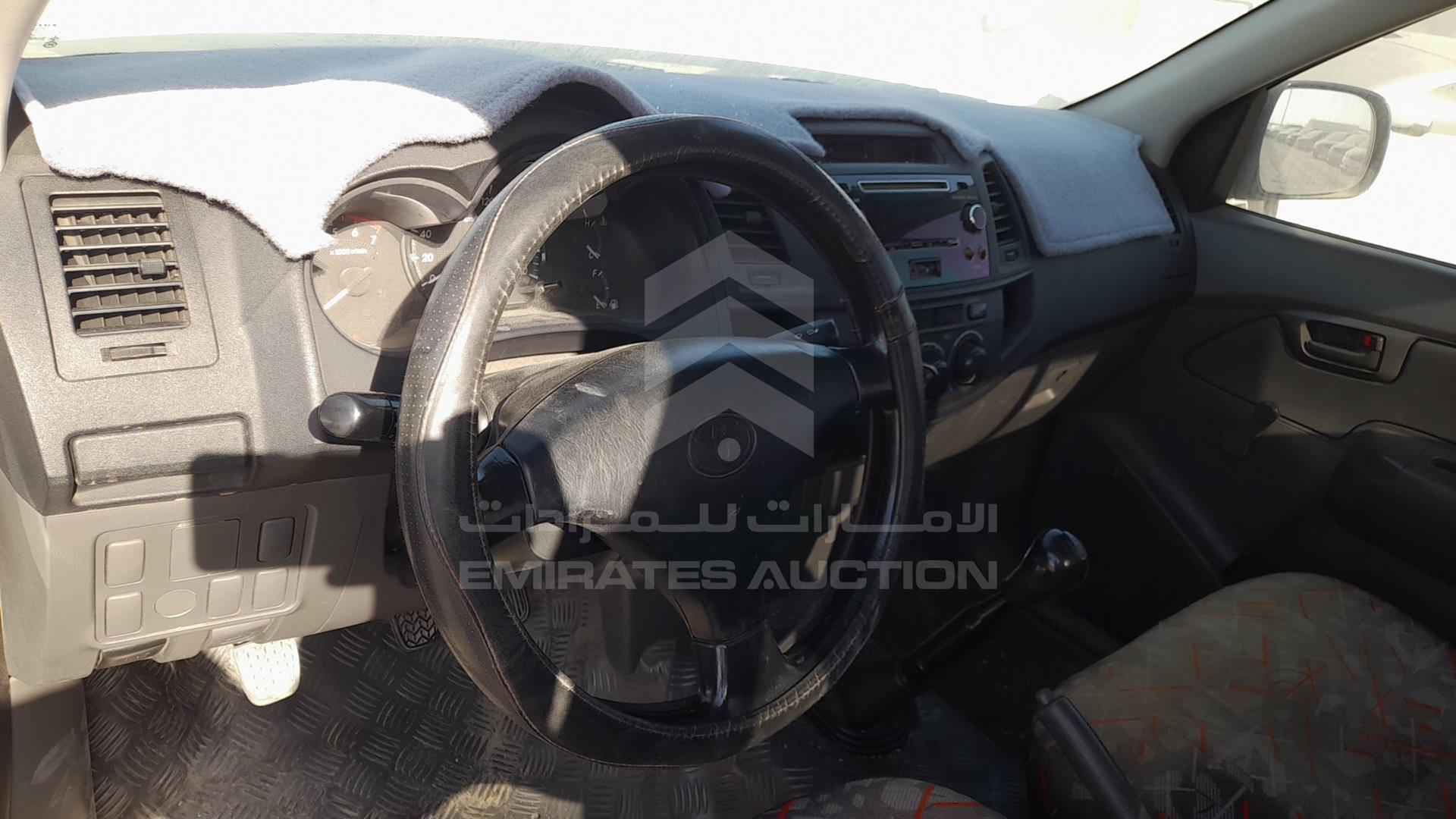 2014 TOYOTA HILUX VIN: MR0CX12G2E0121310