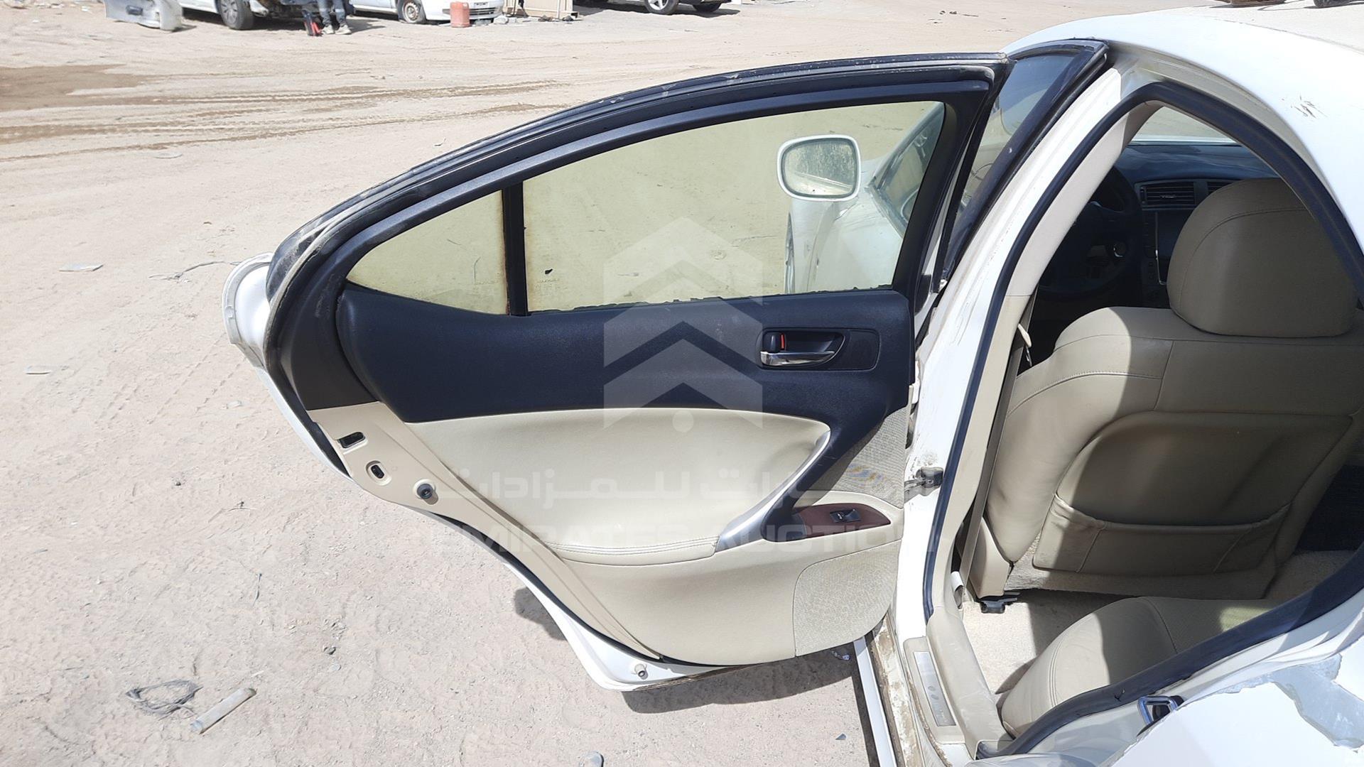 2008 LEXUS IS300 VIN: JTHBG262X82009697