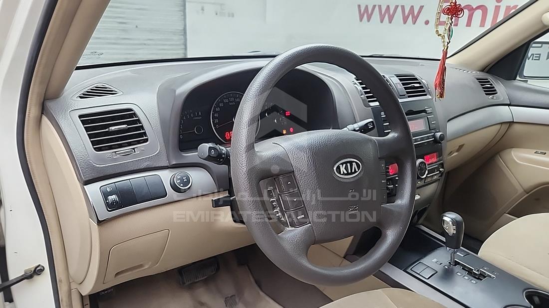 2012 Kia Mohave — Front Left Driver Dashboard View — Photo 14