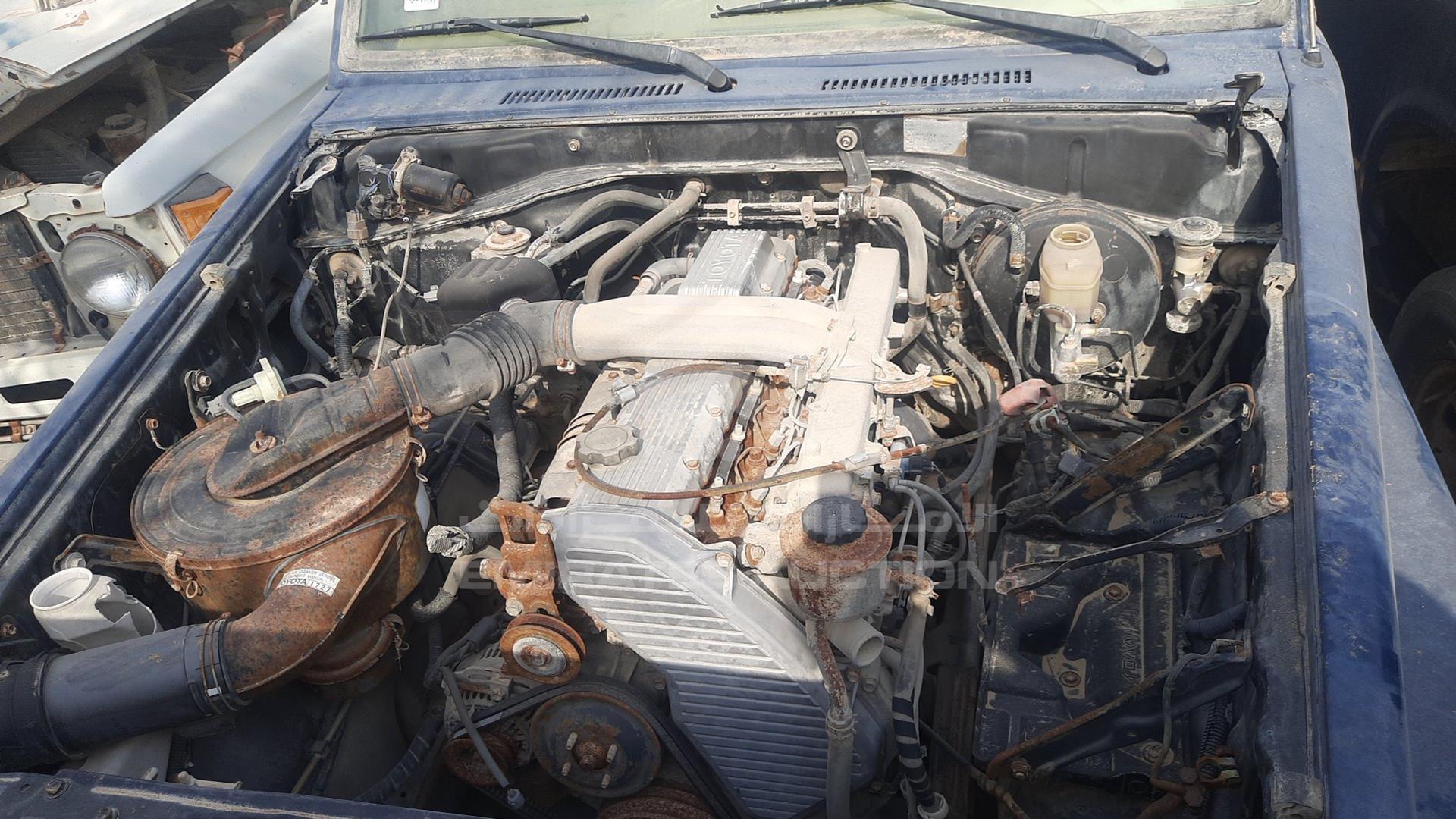 2005 TOYOTA LAND CRUISER VIN: JTFLB71JX58007514