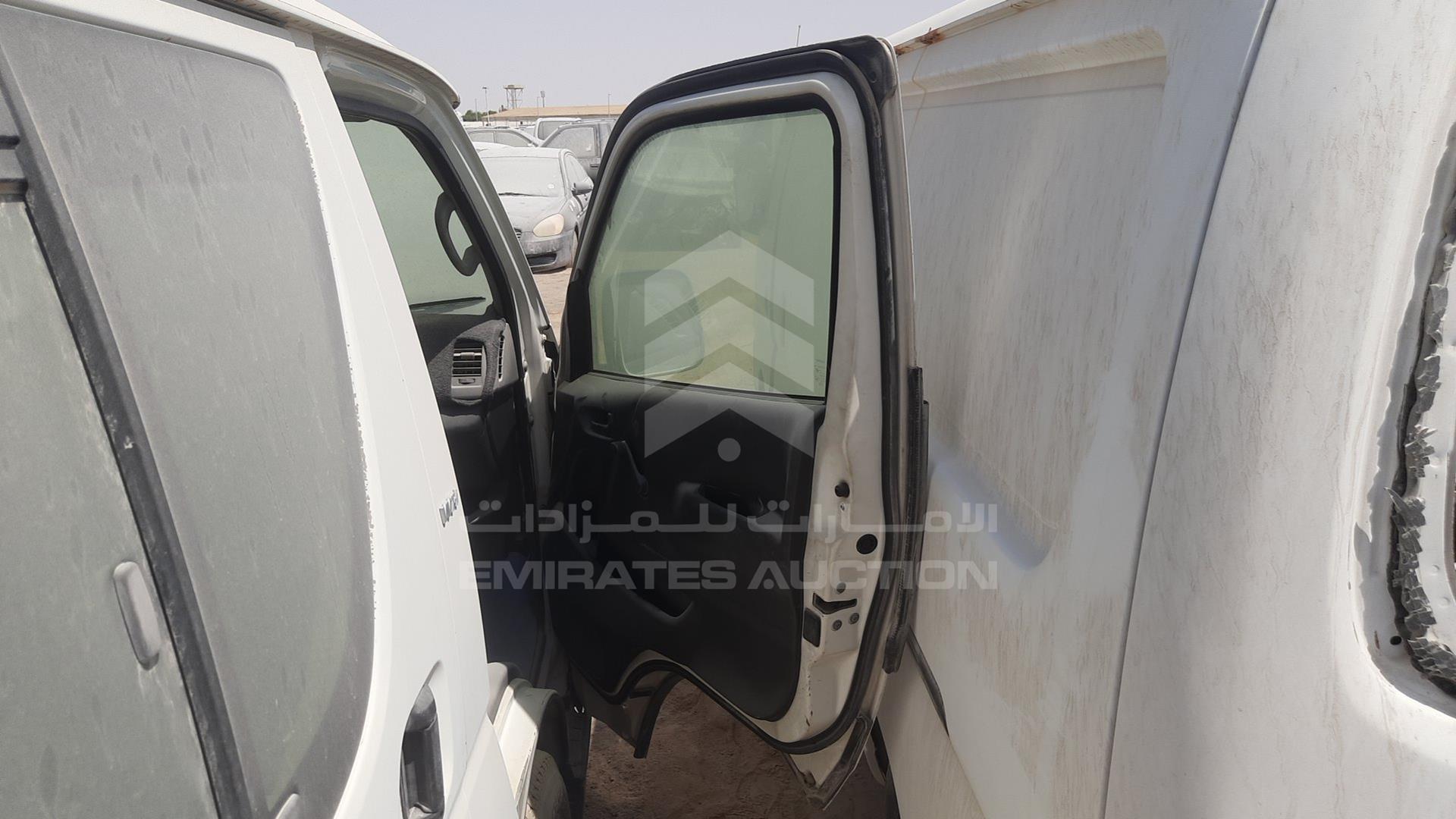 2010 TOYOTA HIACE VIN: JTGJX02P8A0033553