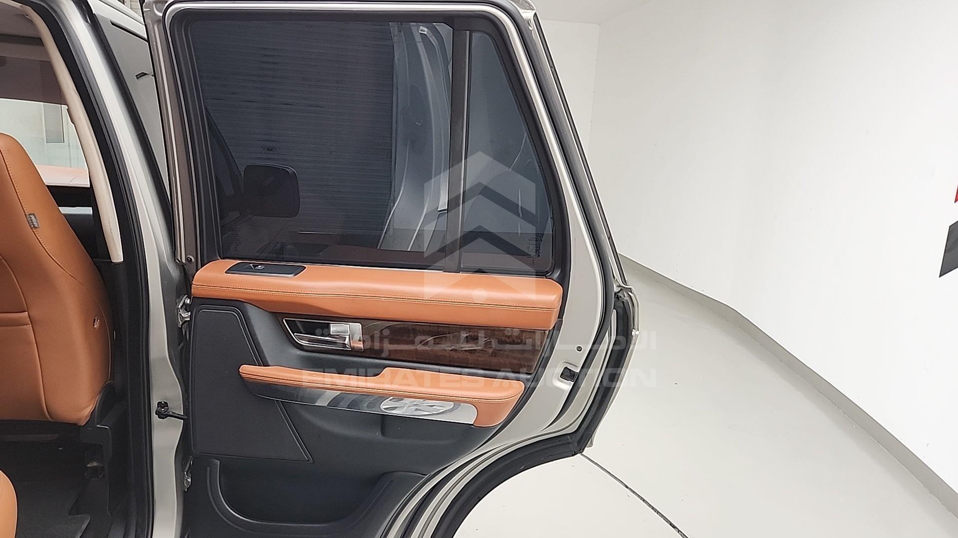 2012 RANGE ROVER SPORT VIN: SALLSAAD4CA744623