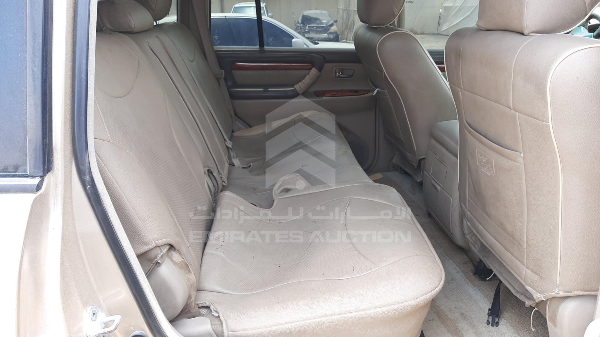 2000 LEXUS LX 470 VIN: JT6HT00W4Y0113337