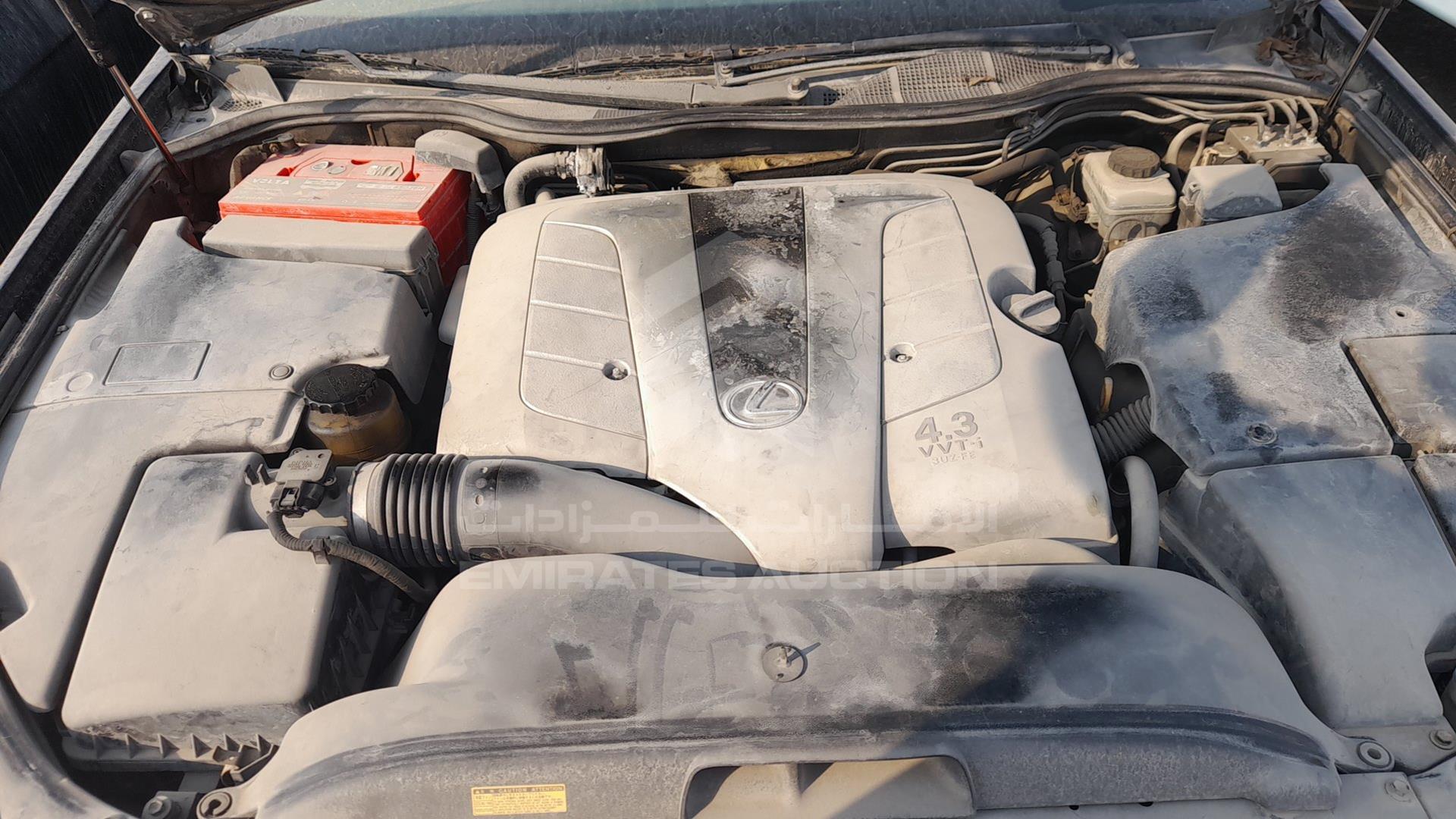 2001 LEXUS LS 430 VIN: JTHBN30F610045265