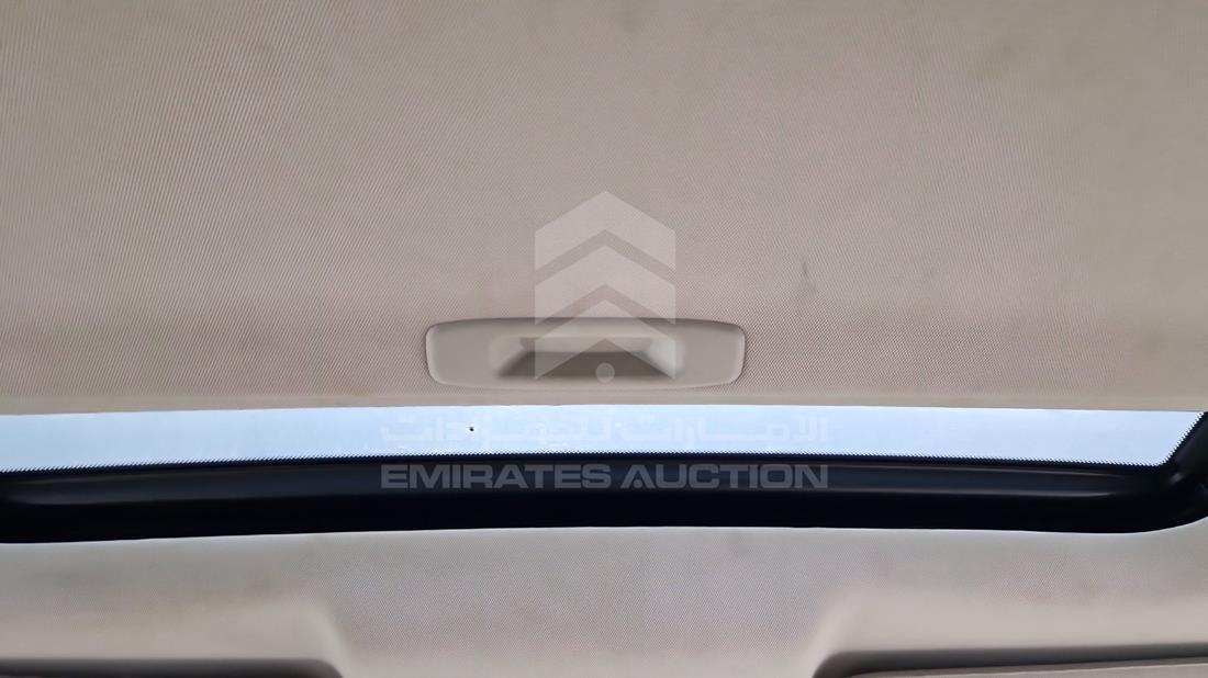 2014 Nissan Patrol — Sun Roof View — Photo 23