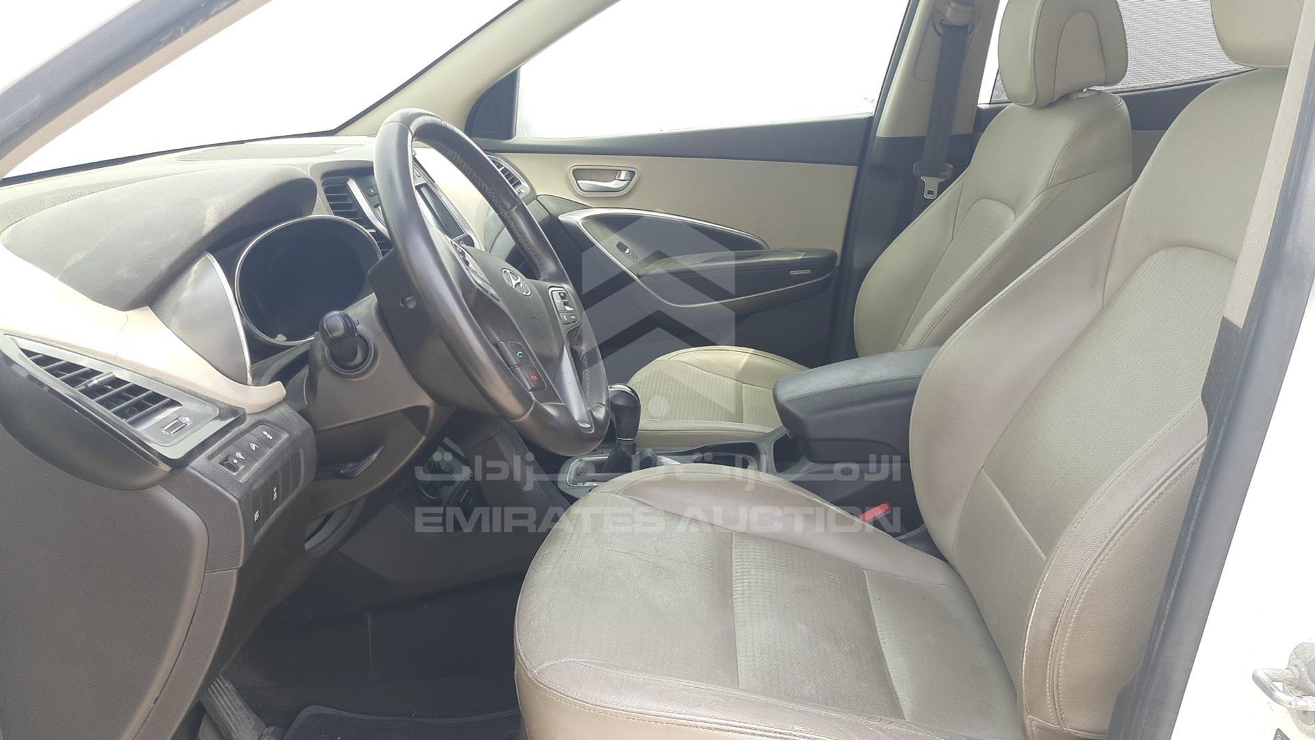 2014 HYUNDAI SANTA FE VIN: KMHSU81E4DU073033