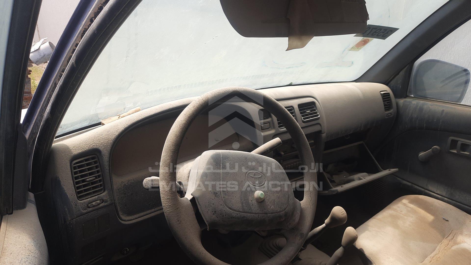 2001 TOYOTA HILUX VIN: JTFDE626810064268