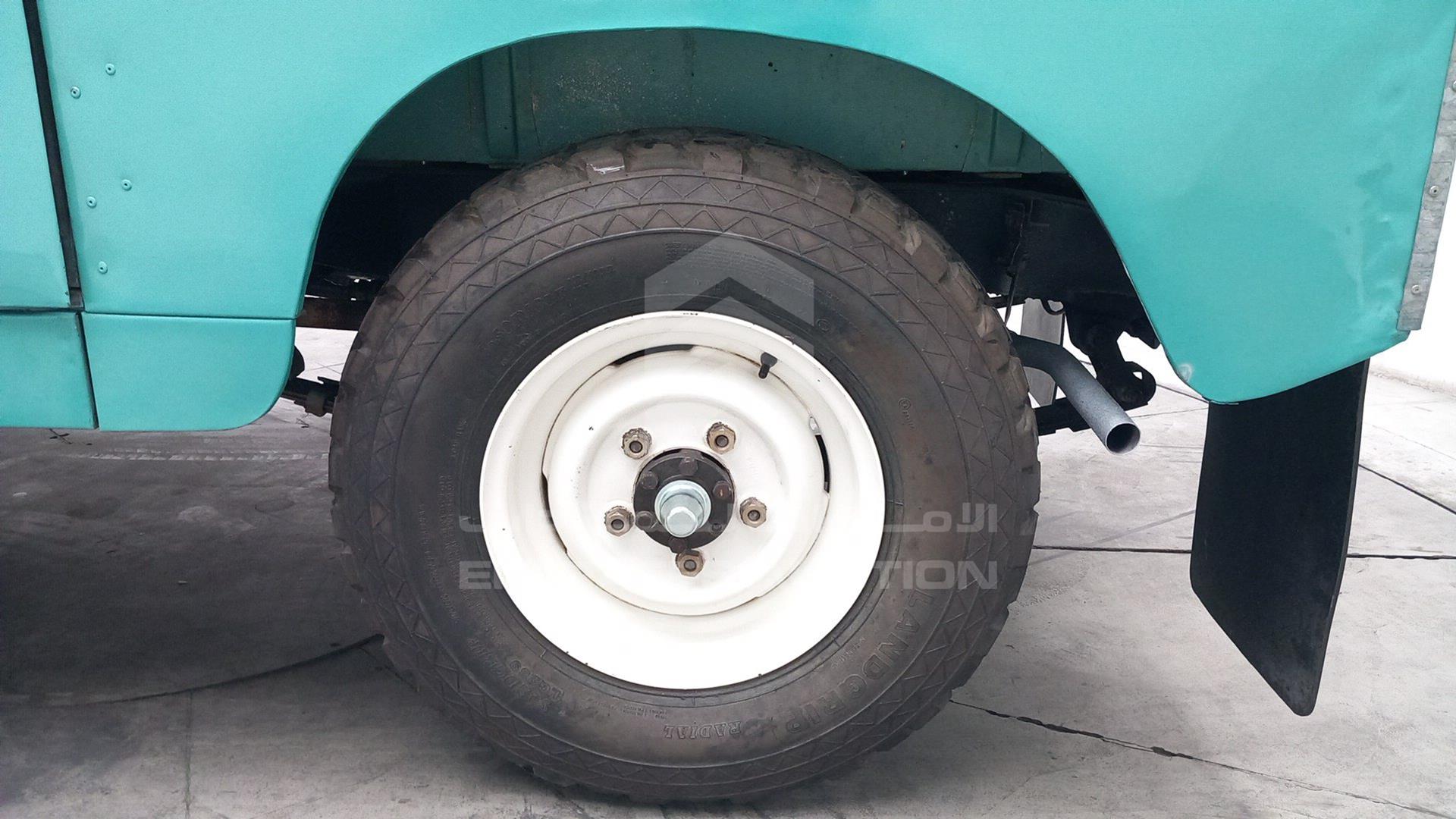 1980 LAND ROVER DEFENDER VIN: 547521