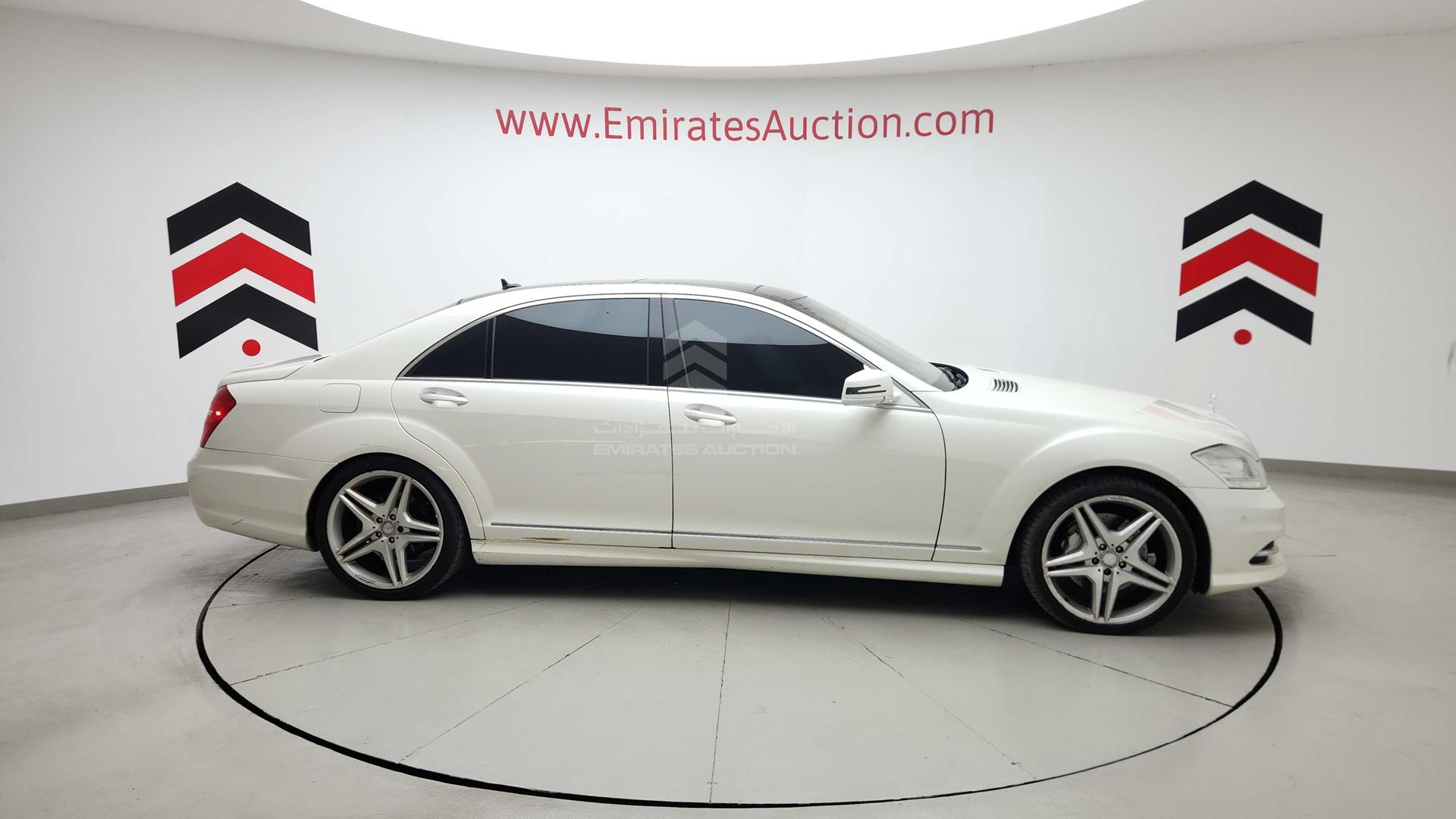 2011 MERCEDES S 350 VIN: WDDNG5GB4BA352085