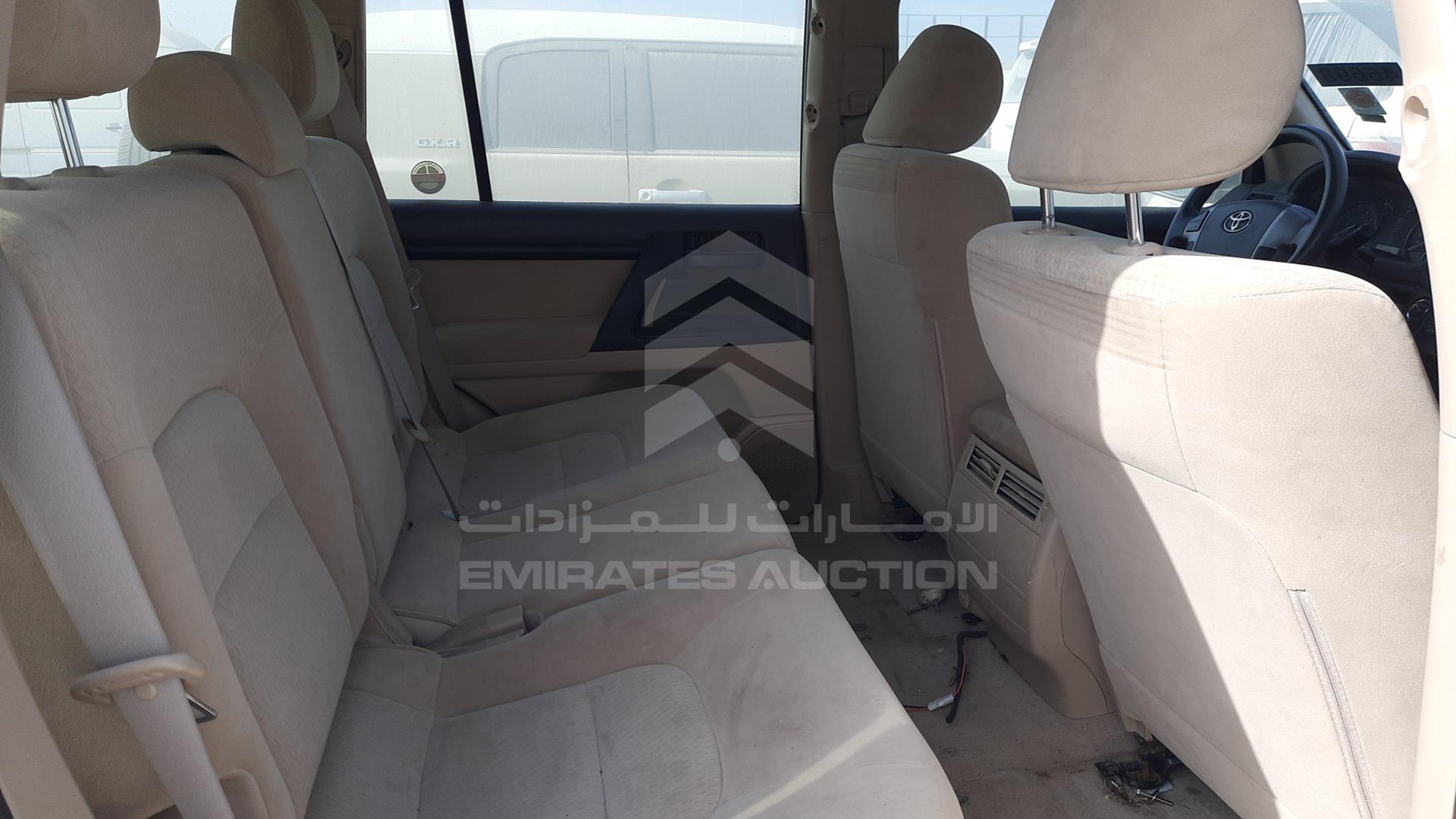 2014 TOYOTA LAND CRUISER VIN: JTMDU09J8E4094677