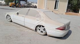 2001 Mercedes C 320 — Rear Left Angle — Photo 6 — Thumbnail