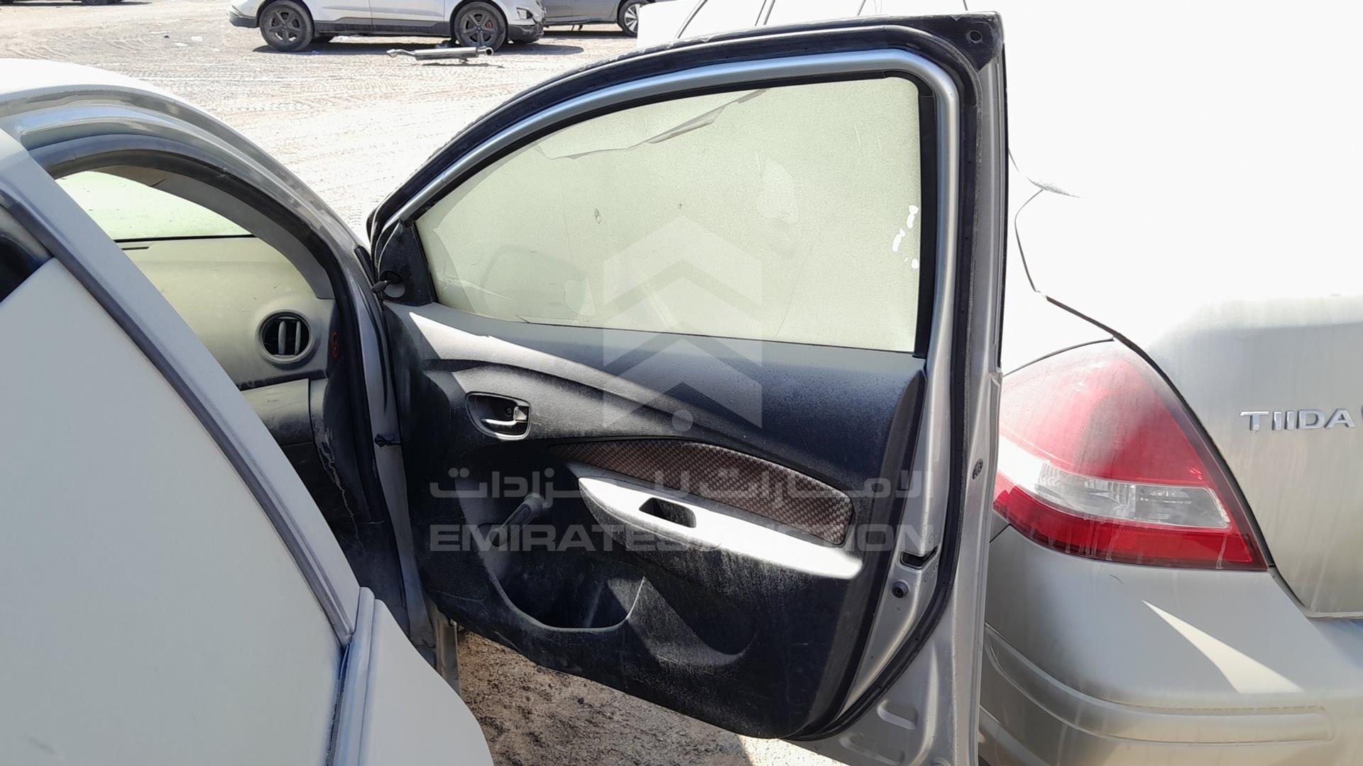 2008 TOYOTA YARIS VIN: JTDBW923581082140
