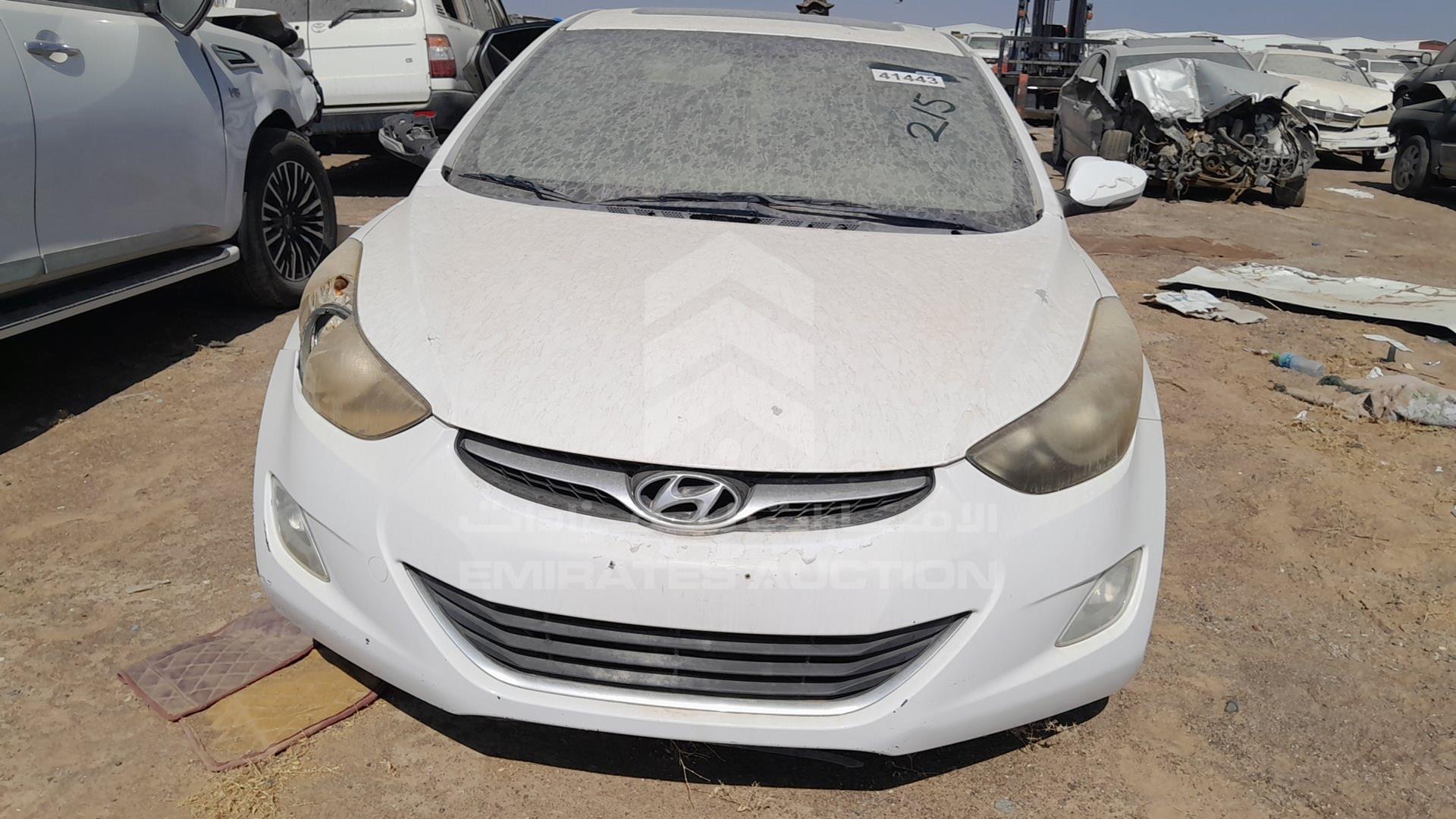 2014 HYUNDAI ELANTRA VIN: KMHDH41E8EU940490