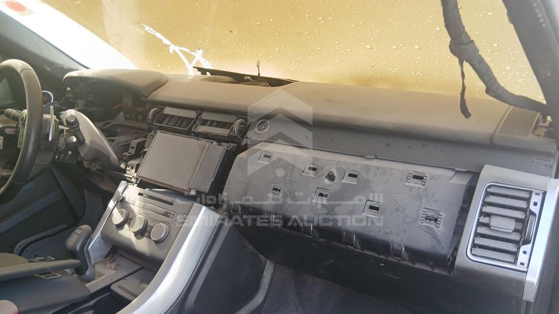 2015 Range Rover Sport — Front Right Passenger Dashboard View — Photo 23
