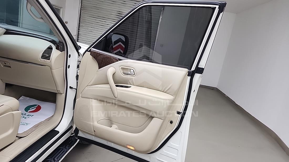 2012 Nissan Patrol — Front Right Door — Photo 31