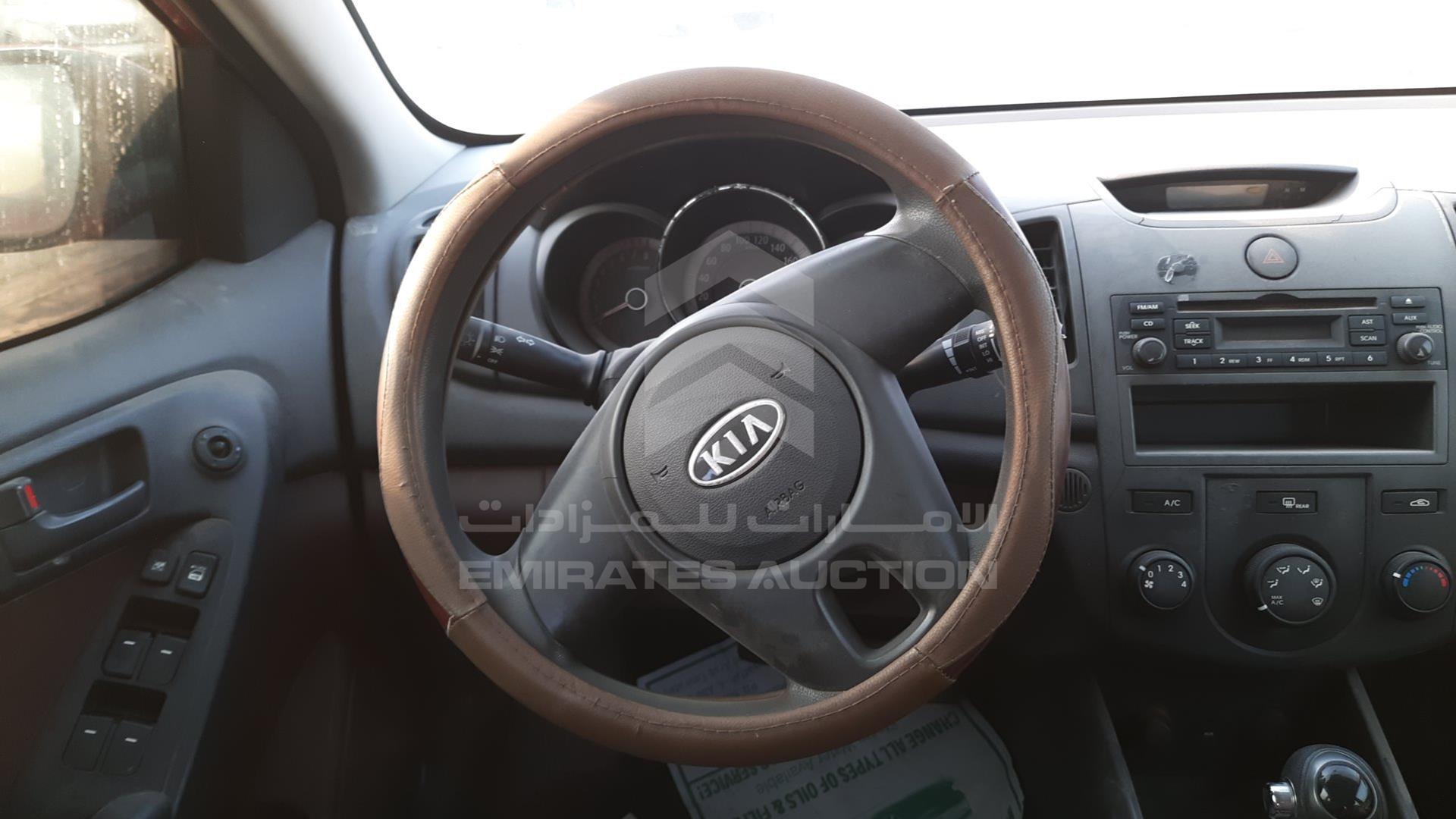 2013 KIA CERATO VIN: KNAFT4116D5785095