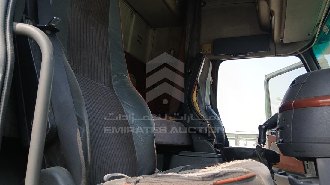 فولفو FH 16 2005 — زاوية الراكب الأمامي للمقعد — صورة 20