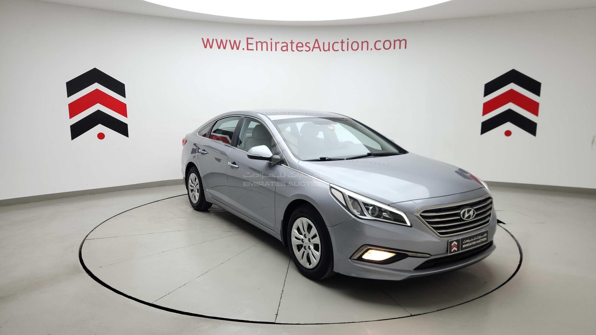 2015 HYUNDAI SONATA VIN: KMHE241G3FA055916