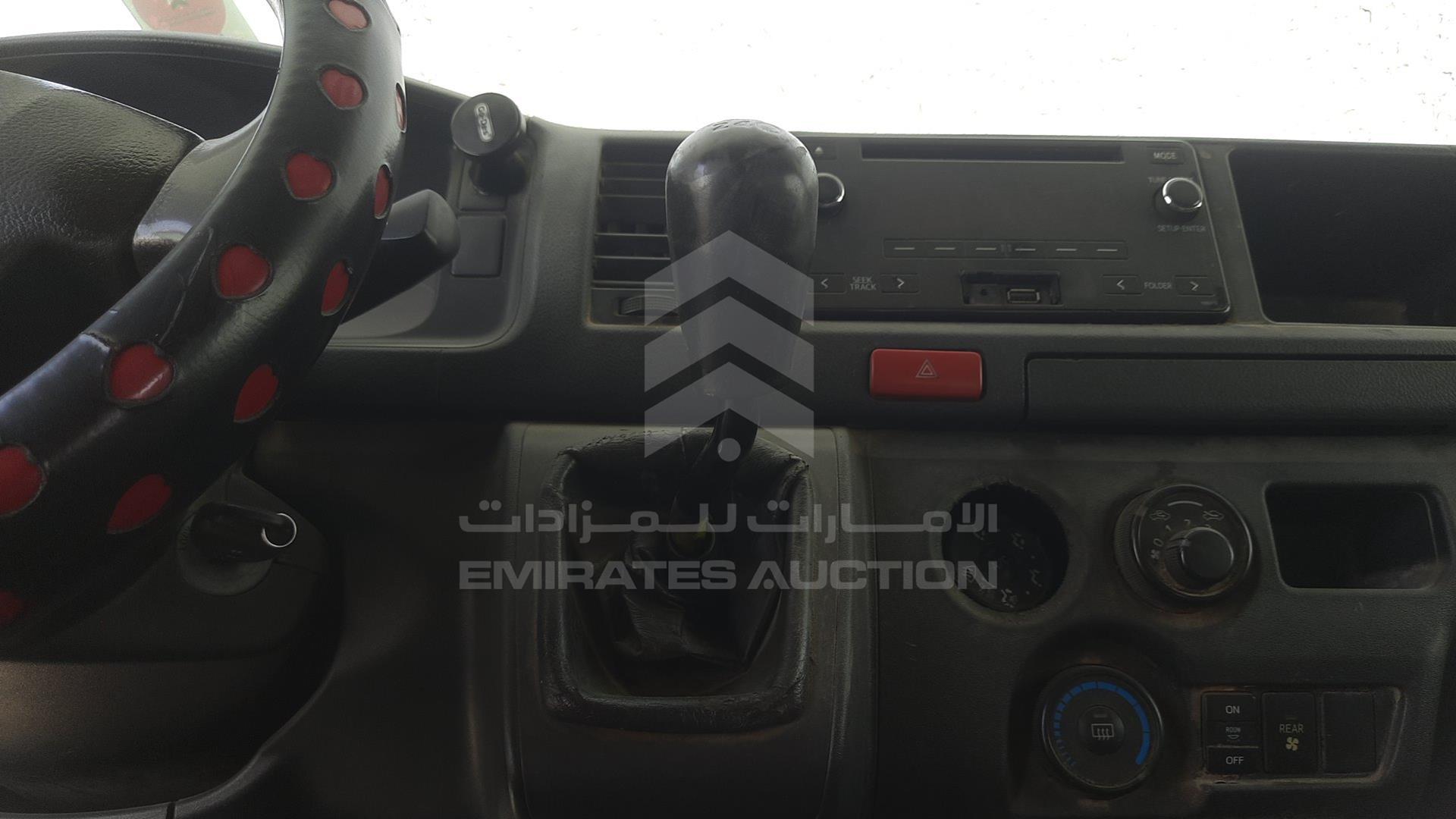 2015 TOYOTA HIACE VIN: JTGRX12PXF8043812