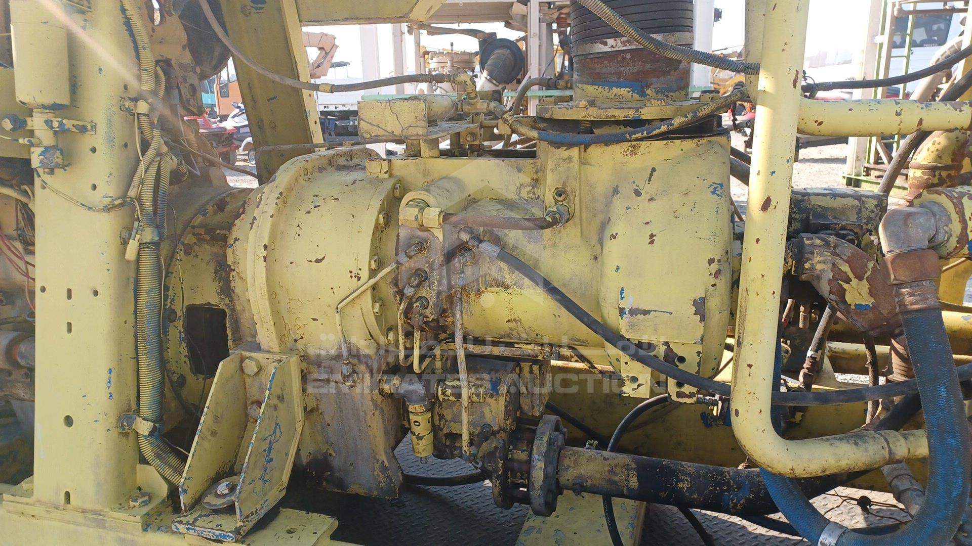 2004 AIR COMPRESSOR INGERSOLL RAND VIN: 440441