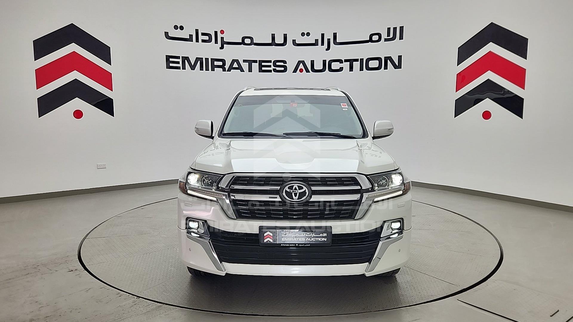 2021 TOYOTA LAND CRUISER VIN: JTMHX01J6M4225253