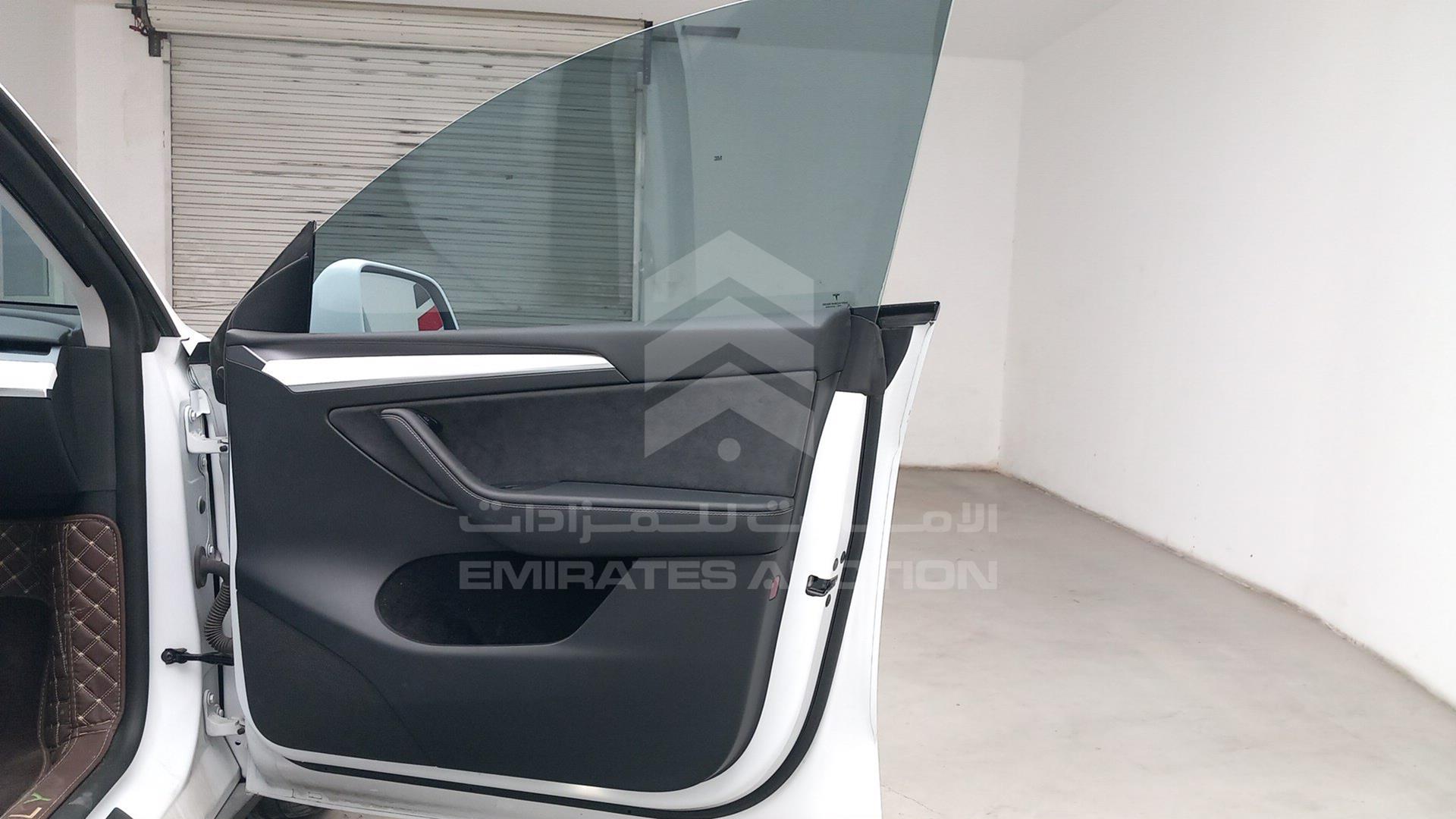 2023 TESLA MODEL Y VIN: LRWYGCFS1NC571914