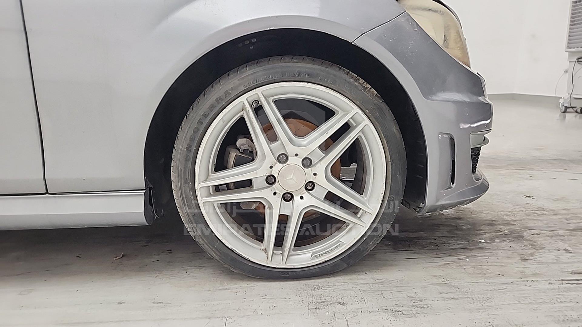 2013 MERCEDES C 250 VIN: WDDGJ4HB9DG054358