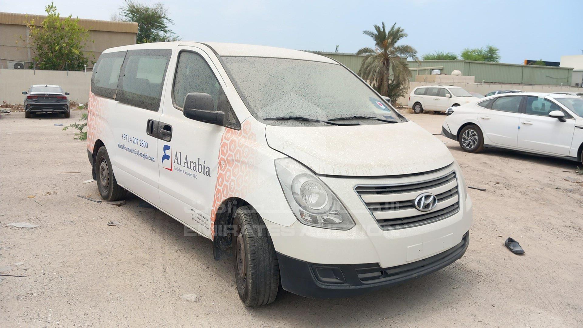 2016 HYUNDAI H1 VIN: KMJWA37R0GU778289
