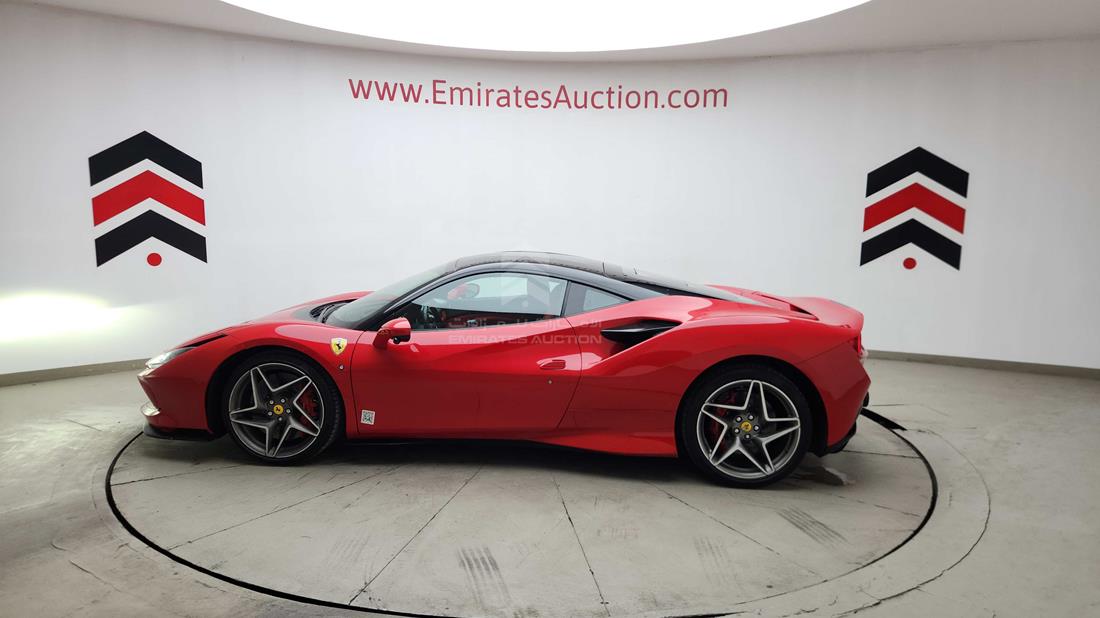 فيراري F8 Spider 2023 — الجانب الأيسر — صورة 32