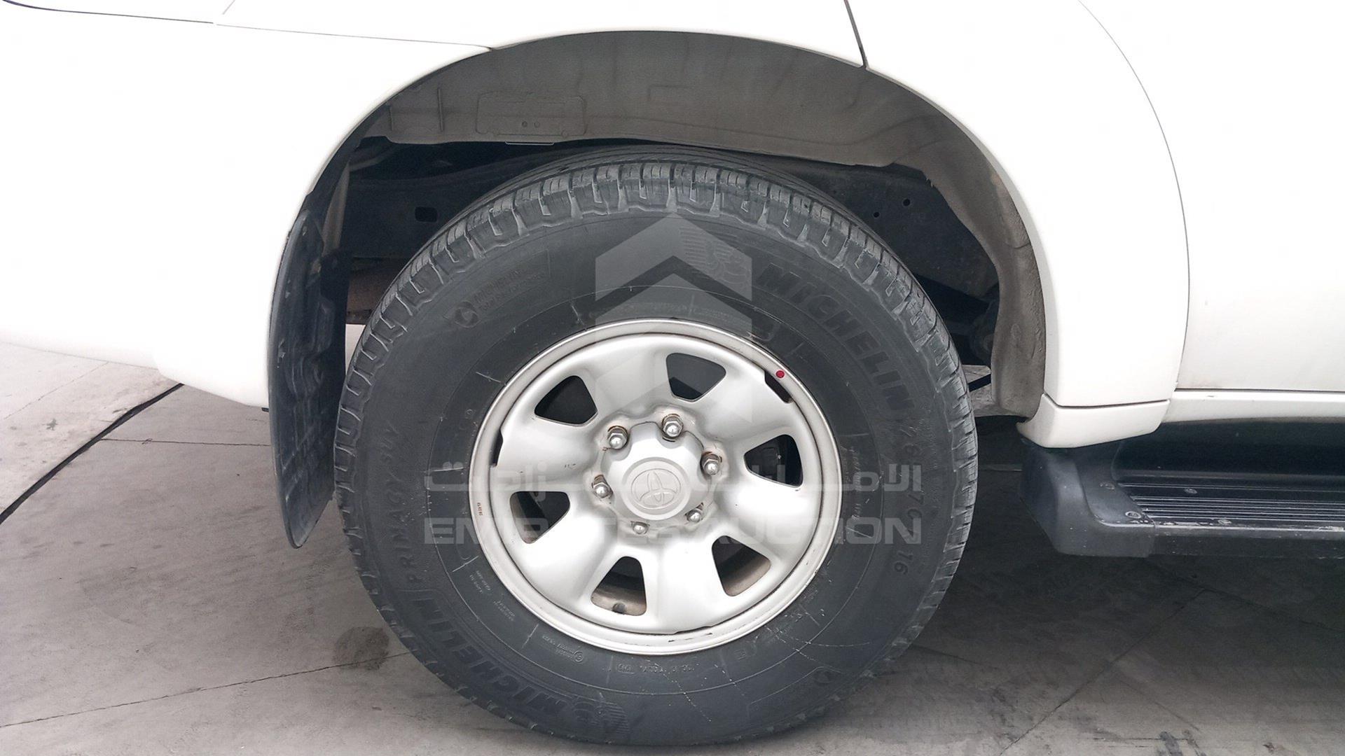 2011 TOYOTA FORTUNER VIN: MHFYX59G2B8018701