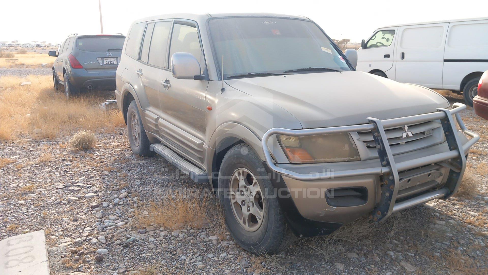 2001 MITSUBISHI PAJERO VIN: JMYLRV73W1J702736