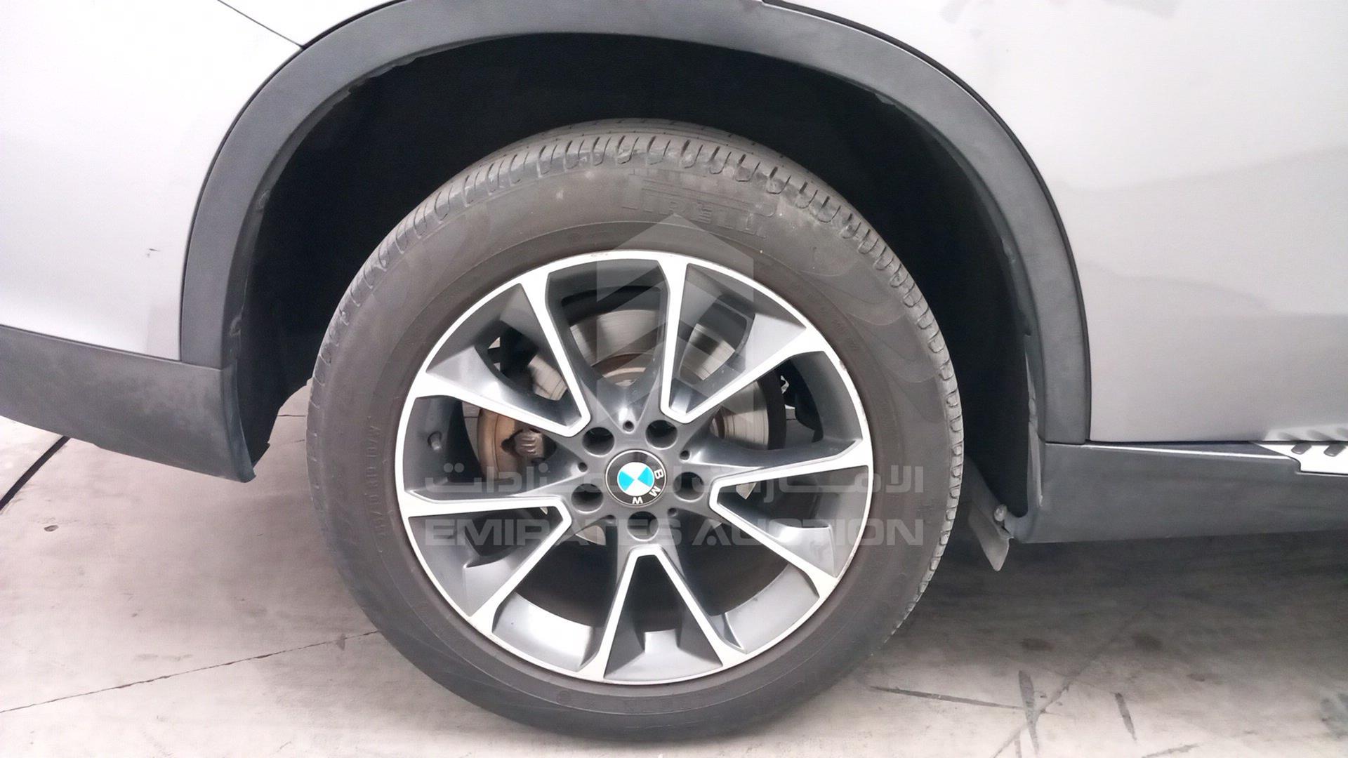 2014 BMW X5 VIN: WBAKR0104E0J17551