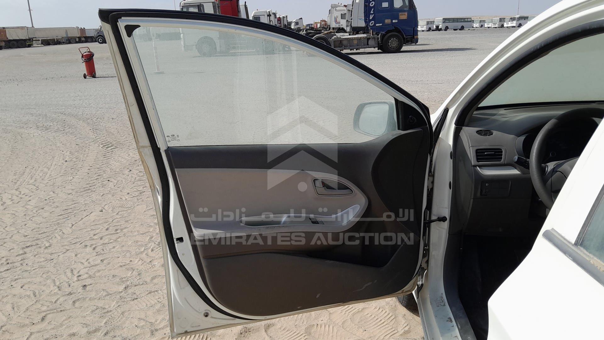 2015 KIA PICANTO VIN: KNABX5128FT975626